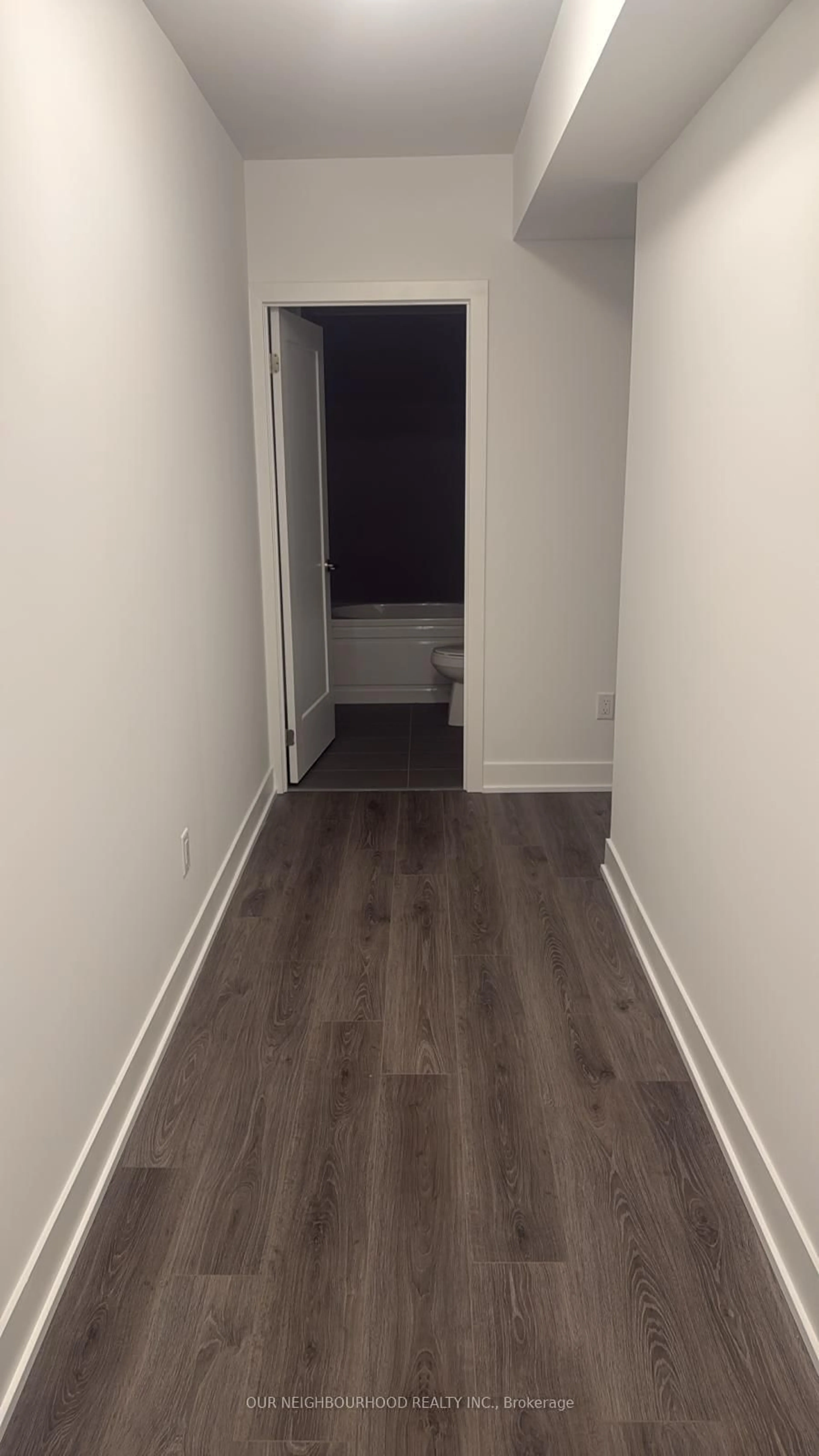 A pic of a room for 2545 Simcoe St St #1116, Oshawa Ontario L1L 0W3