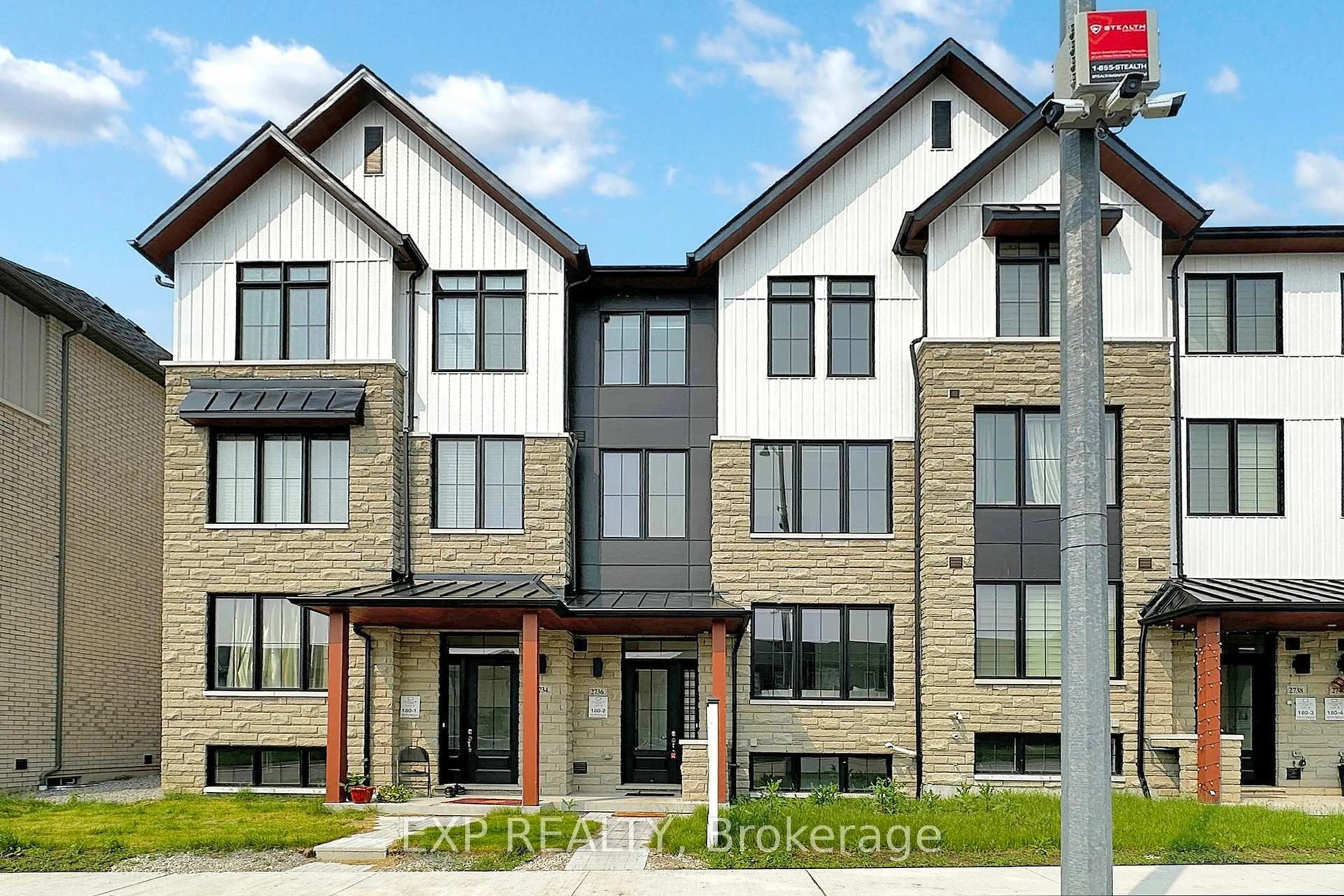 Home with brick exterior material, building for 2736 Peter Matthews Dr, Pickering Ontario L1X 0M2