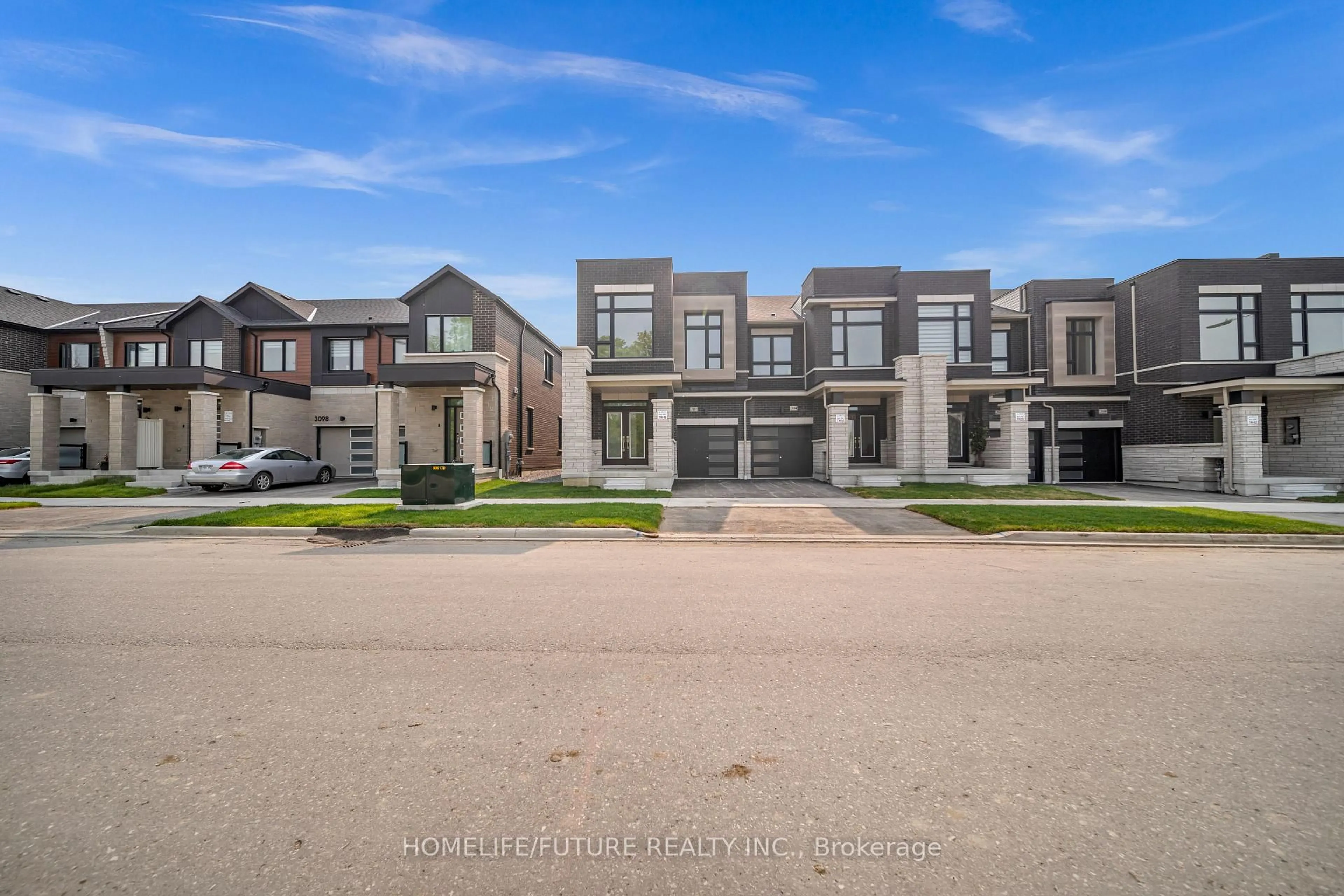 A pic from outside/outdoor area/front of a property/back of a property/a pic from drone, street for 3102 Sideline 16, Pickering Ontario L1X 0K6