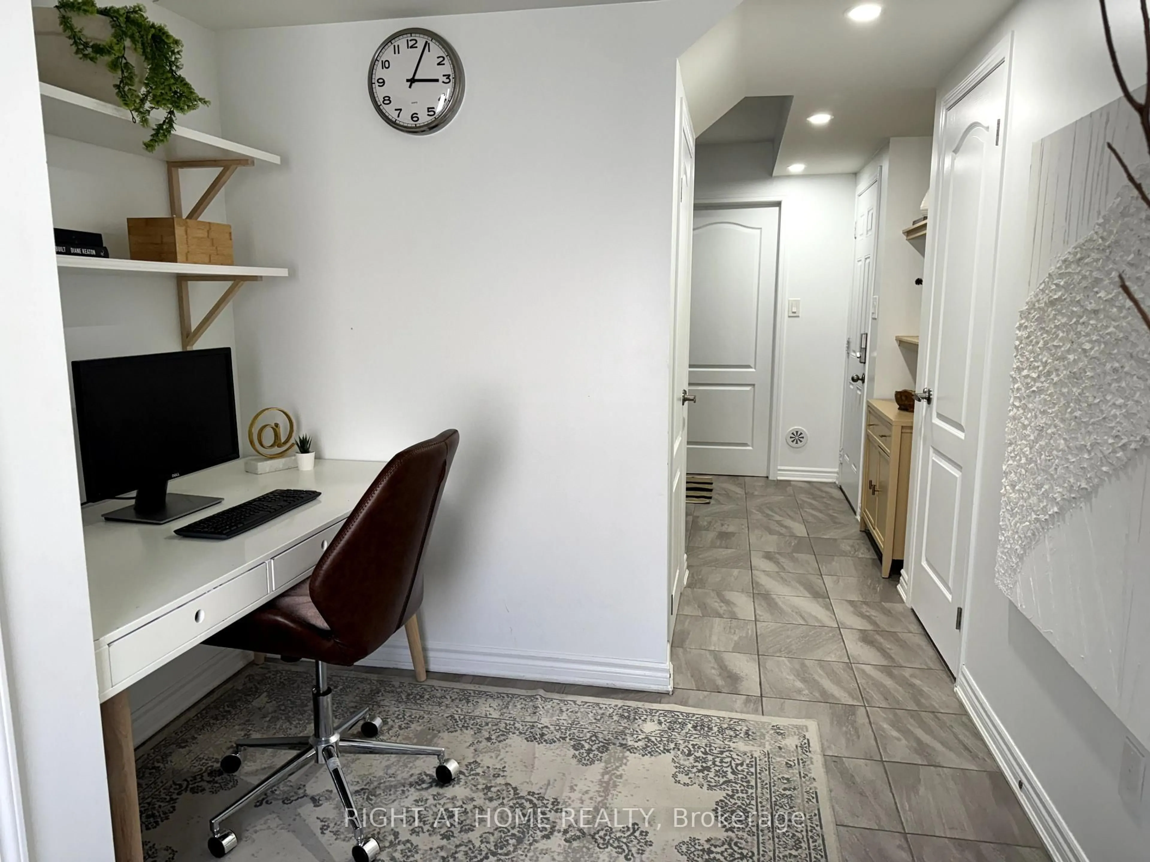 A pic of a room for 72 Ayers Cres, Toronto Ontario M1L 0C4