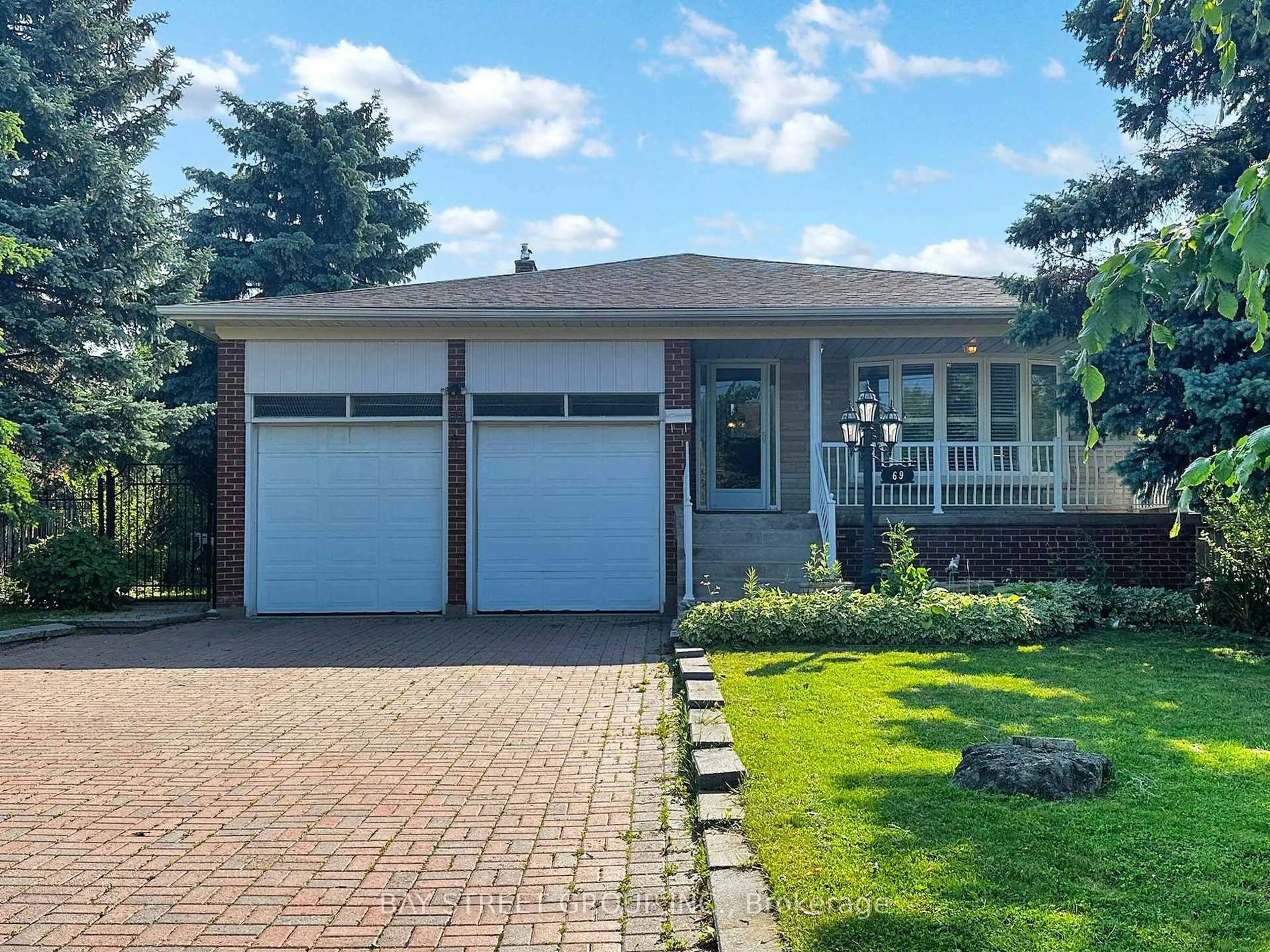 Unknown for 69 Fairglen Ave, Toronto Ontario M1T 1G8