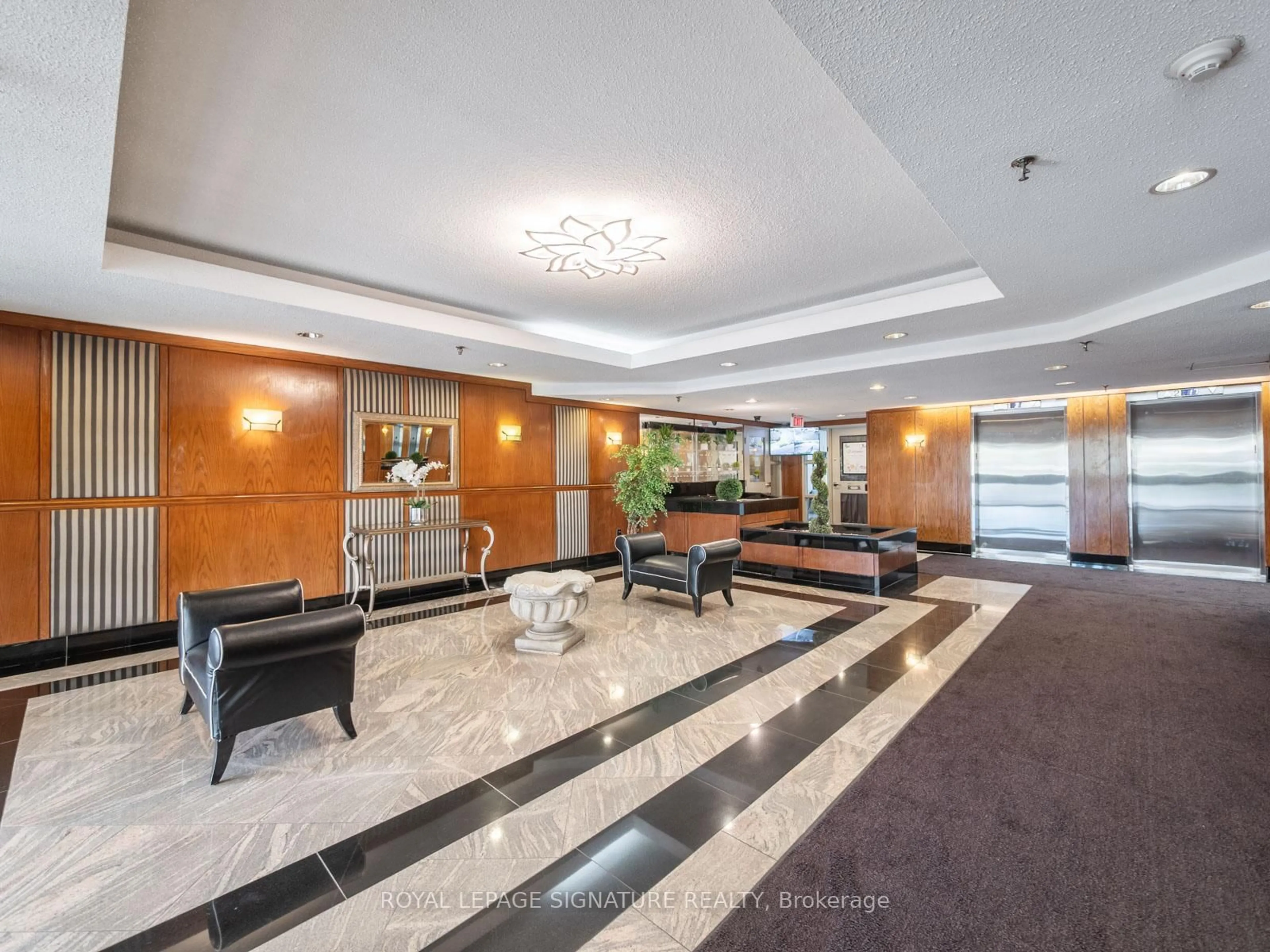 Lobby for 430 Mclevin Ave #1012, Toronto Ontario M1B 5P1