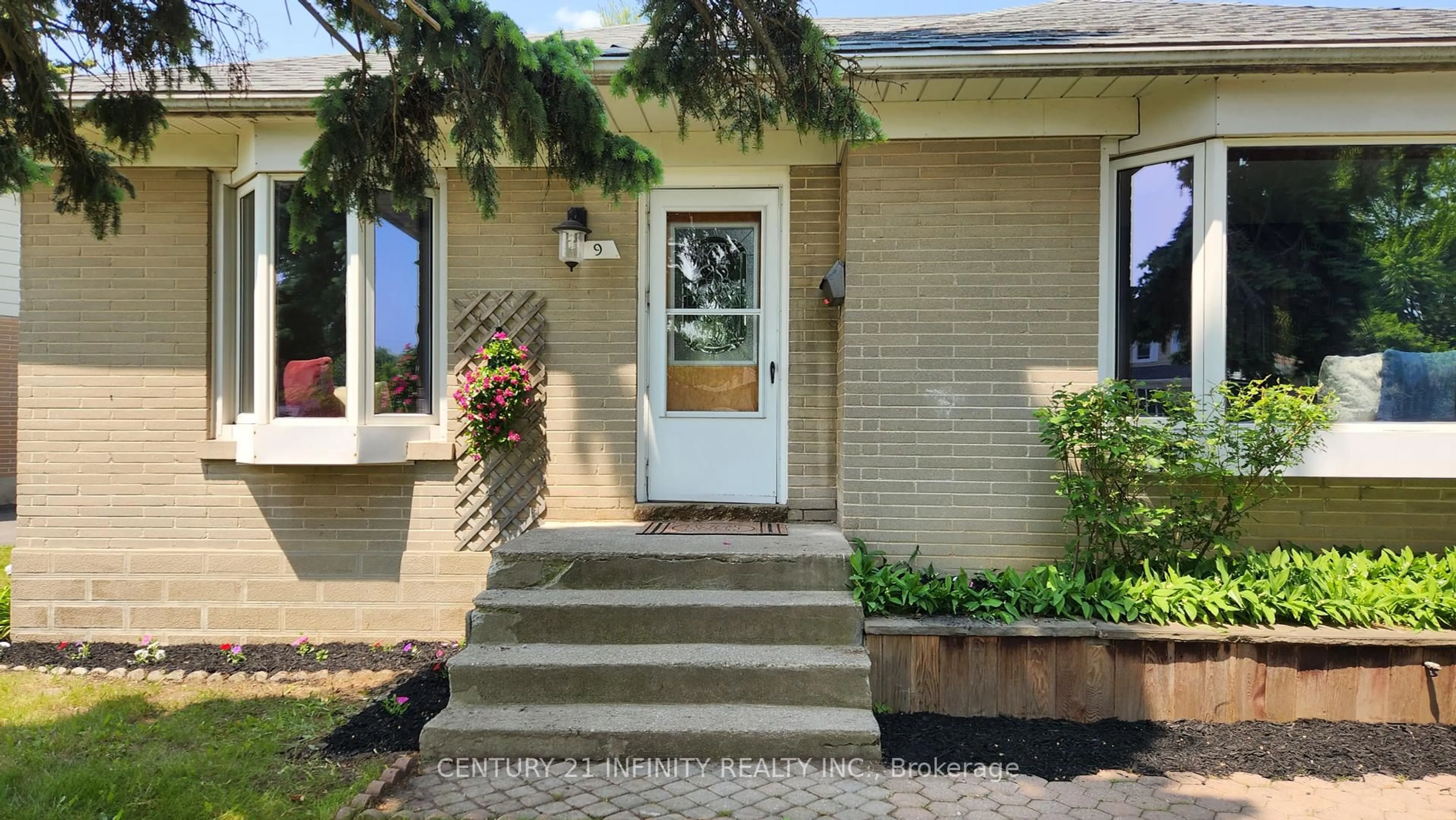Unknown for 9 Forest Rd, Ajax Ontario L1S 2N2