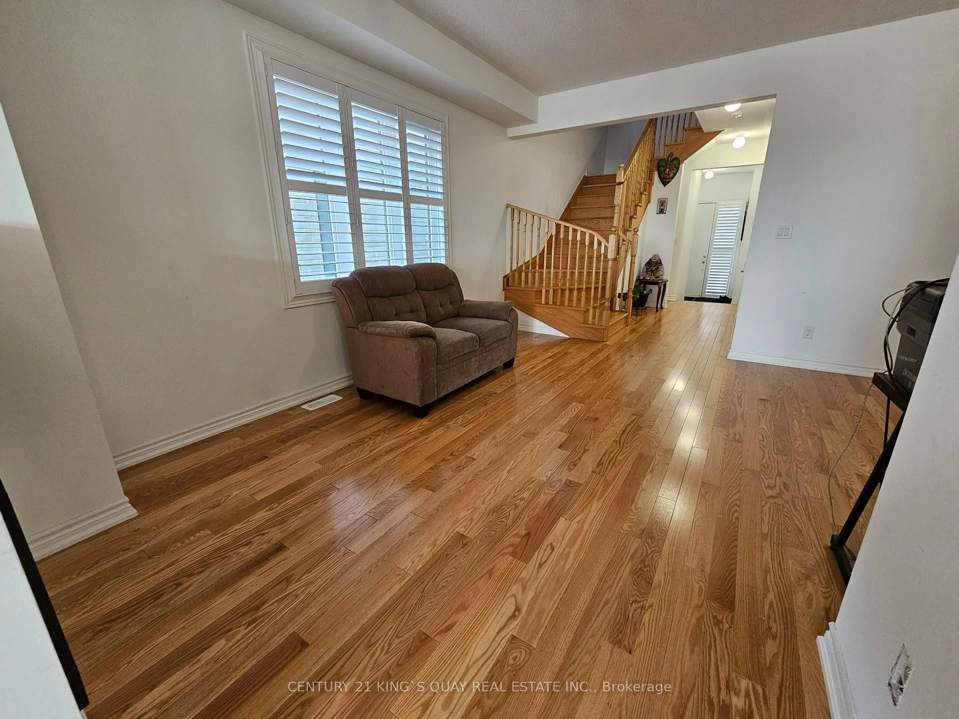 A pic of a room for 54 Peter Hogg Crt, Whitby Ontario L1P 0N2