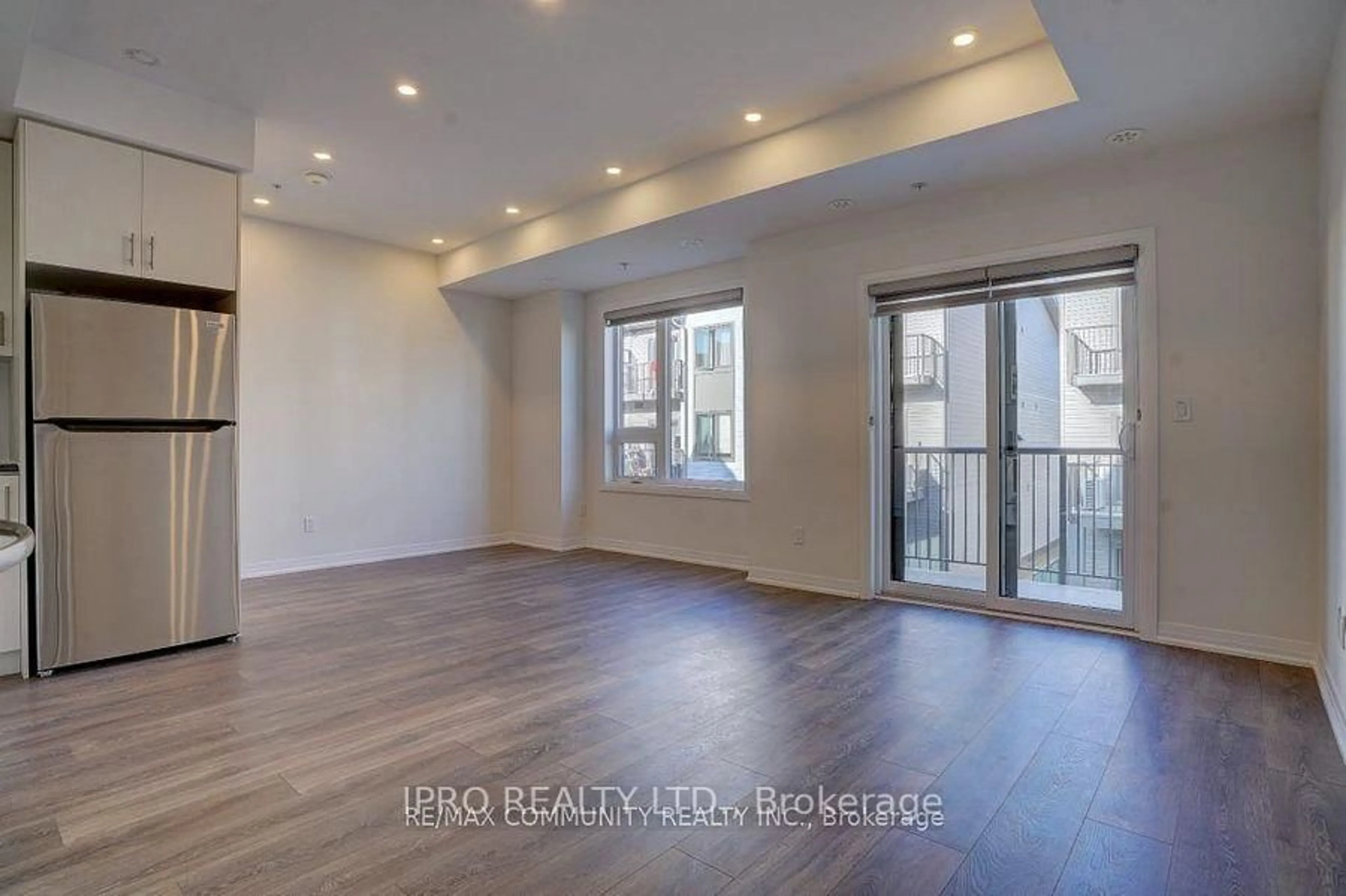 A pic of a room for 2635 William Jackson Dr #114, Pickering Ontario L1X 0L2