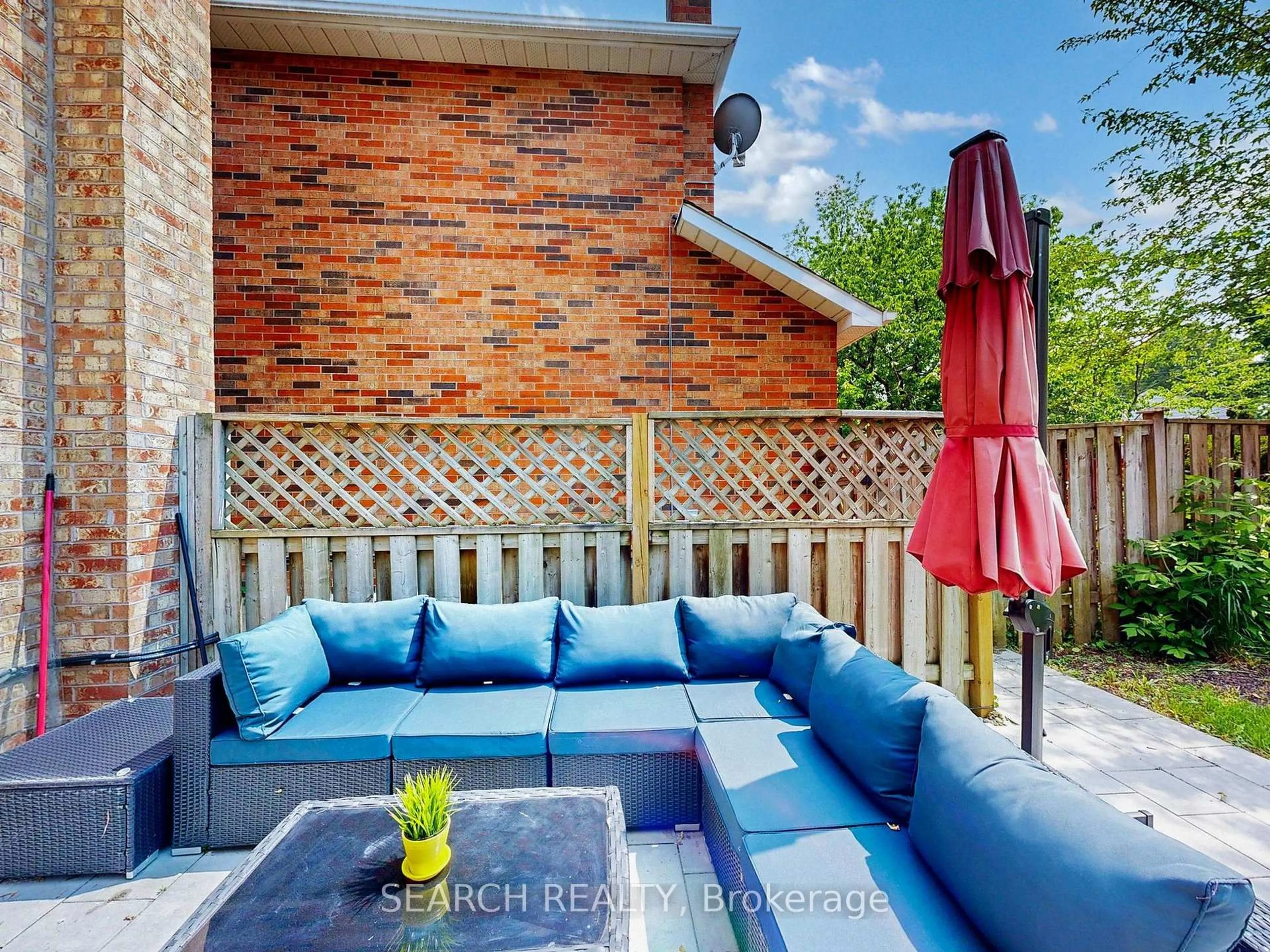 Patio, street for 2 Angus Dr, Ajax Ontario L1S 5B7