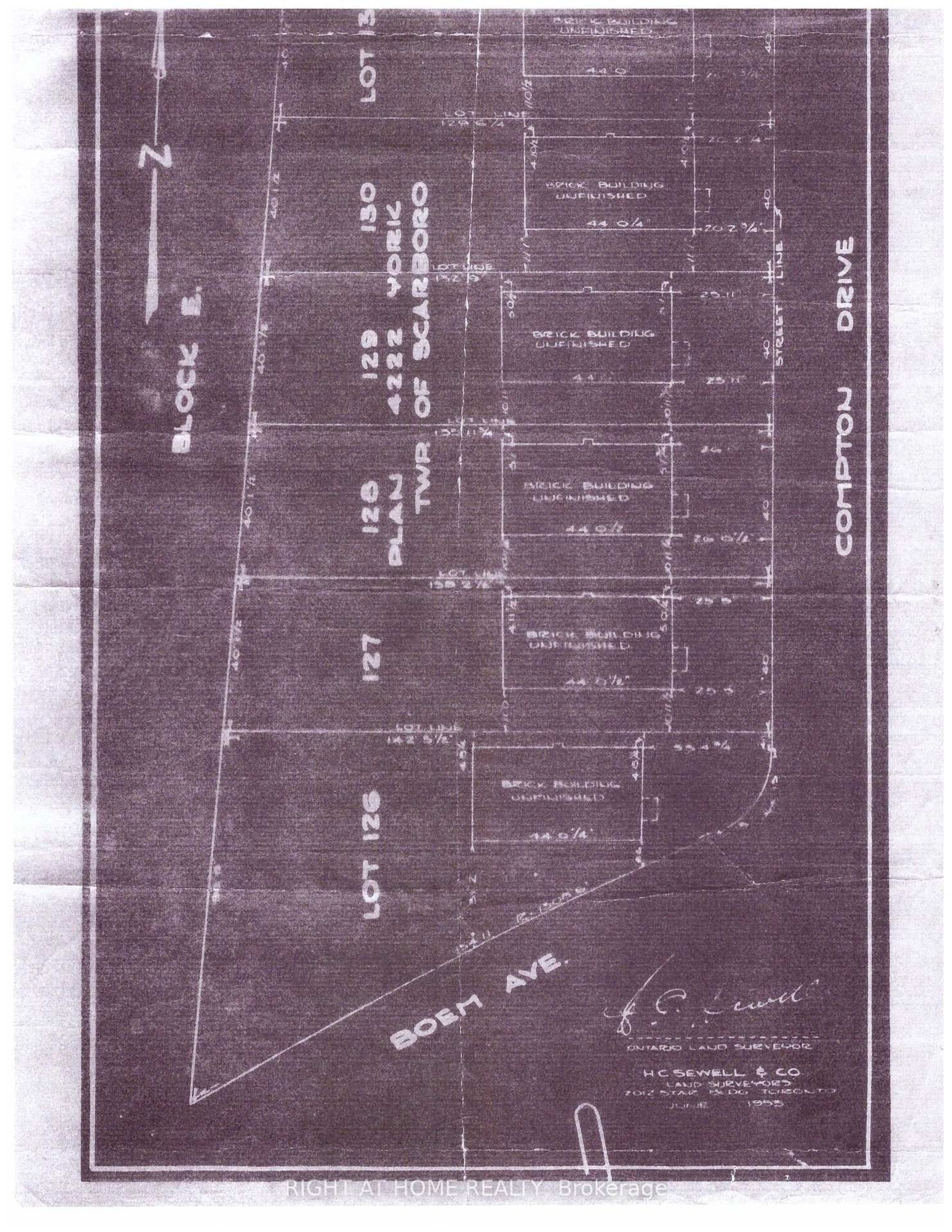 Floor plan for 2 Compton Dr, Toronto Ontario M1R 4A6