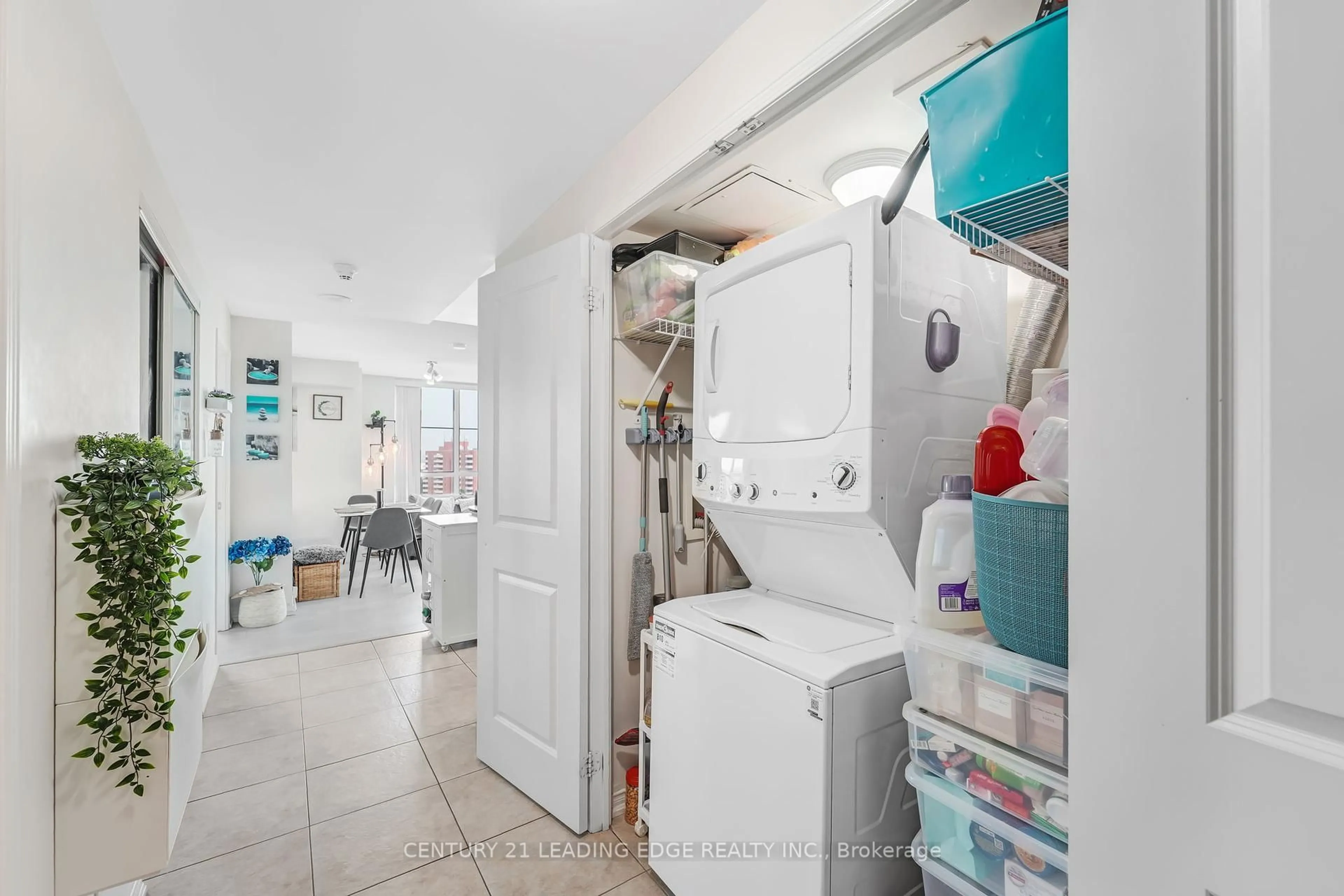 Laundry room for 8 Rosebank Dr #9C, Toronto Ontario M1B 5Z3