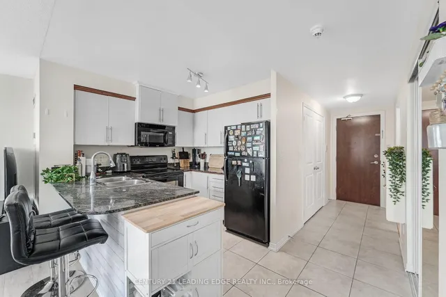 Additional image 16 of 8 Rosebank Dr Unit 9C