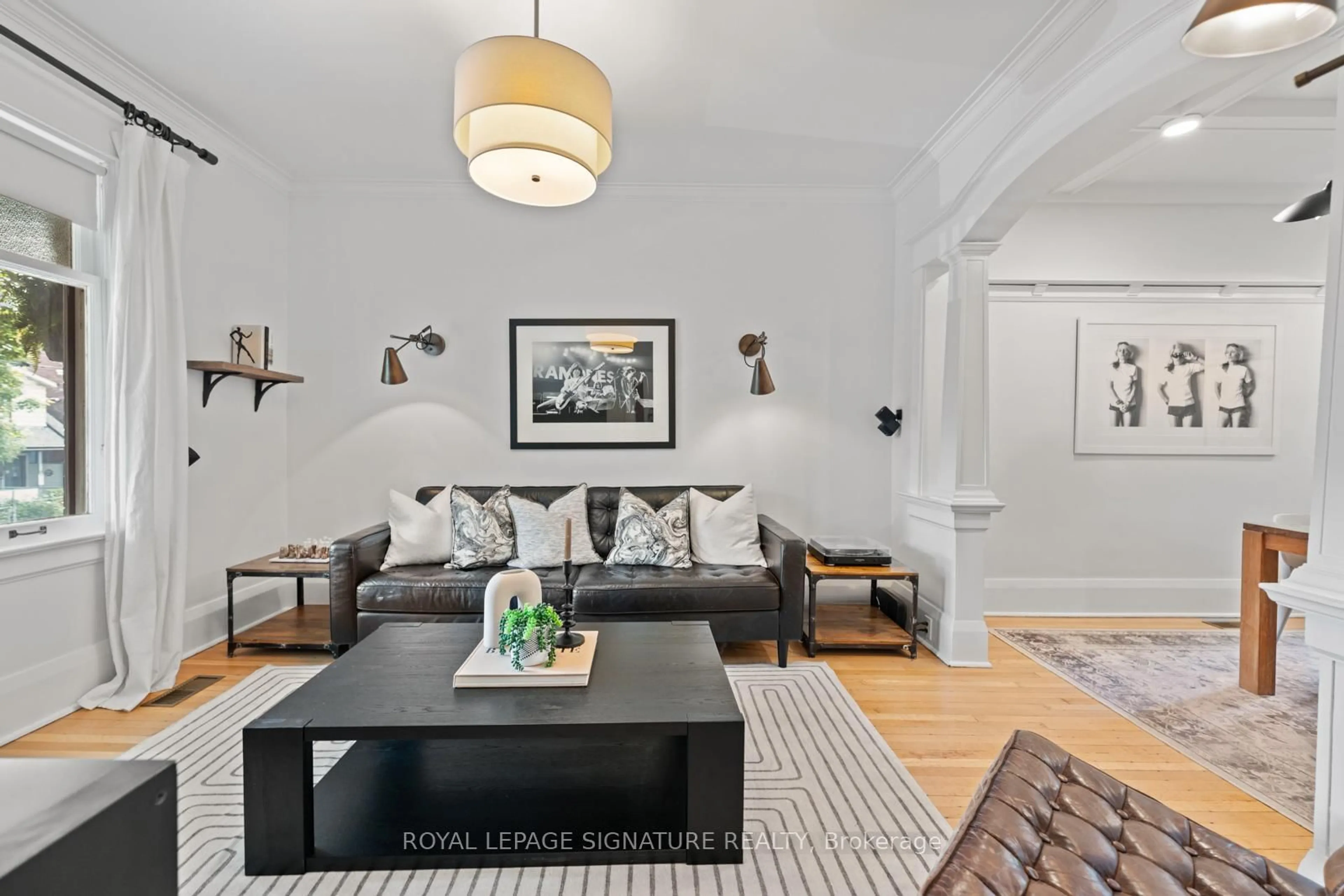 Living room with furniture, unknown for 247 Highfield Rd, Toronto Ontario M4L 2V4