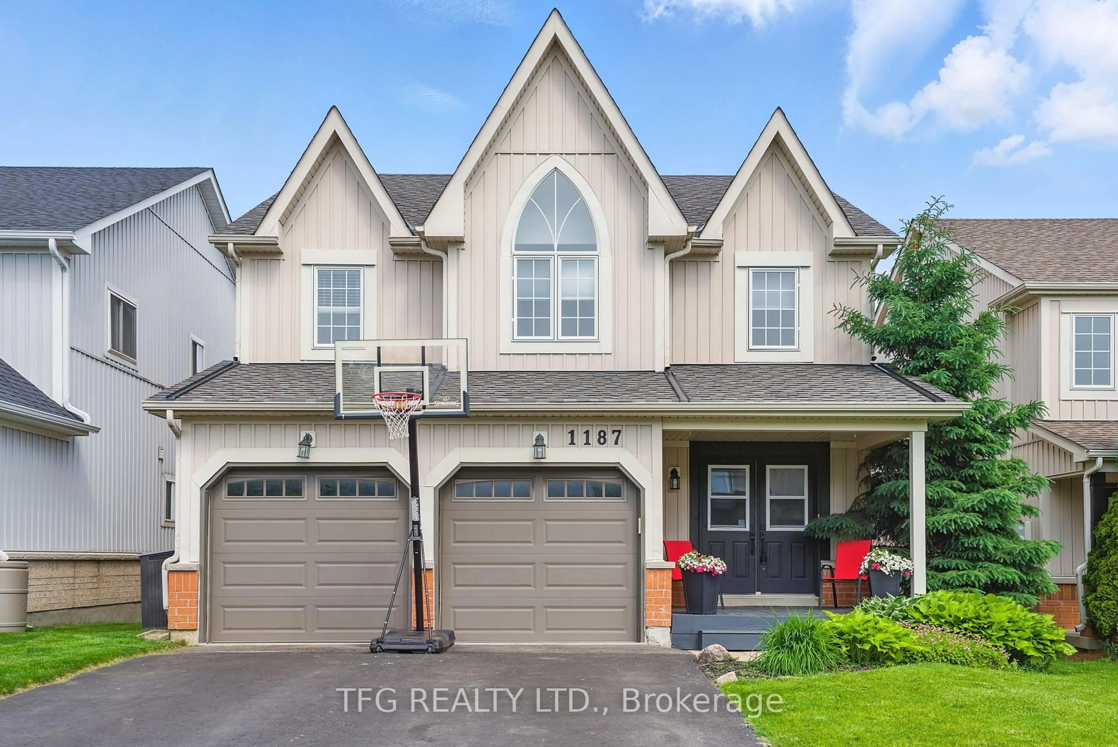 Home with brick exterior material, street for 1187 Ashgrove Cres, Oshawa Ontario L1K 3A4