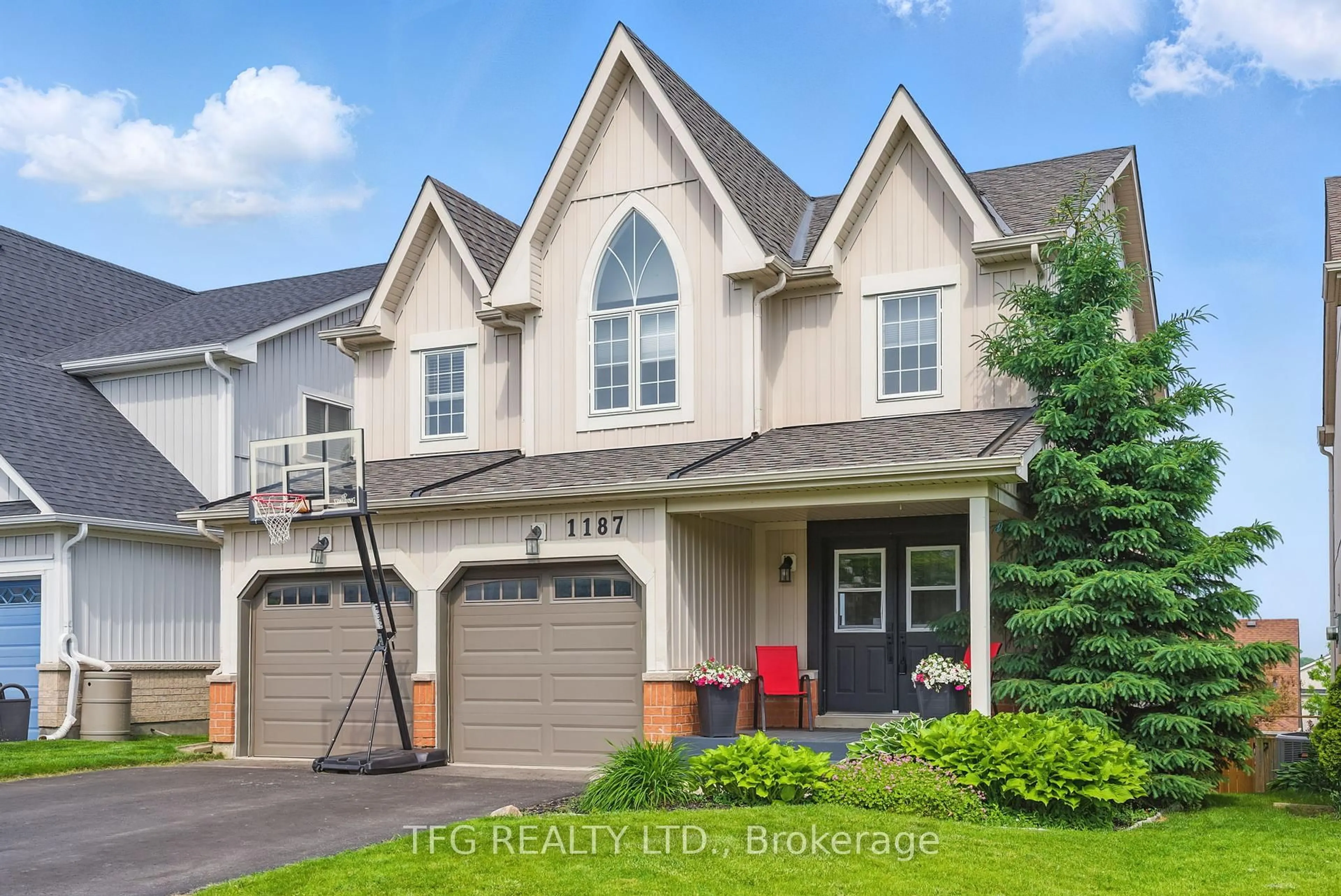 Home with brick exterior material, street for 1187 Ashgrove Cres, Oshawa Ontario L1K 3A4