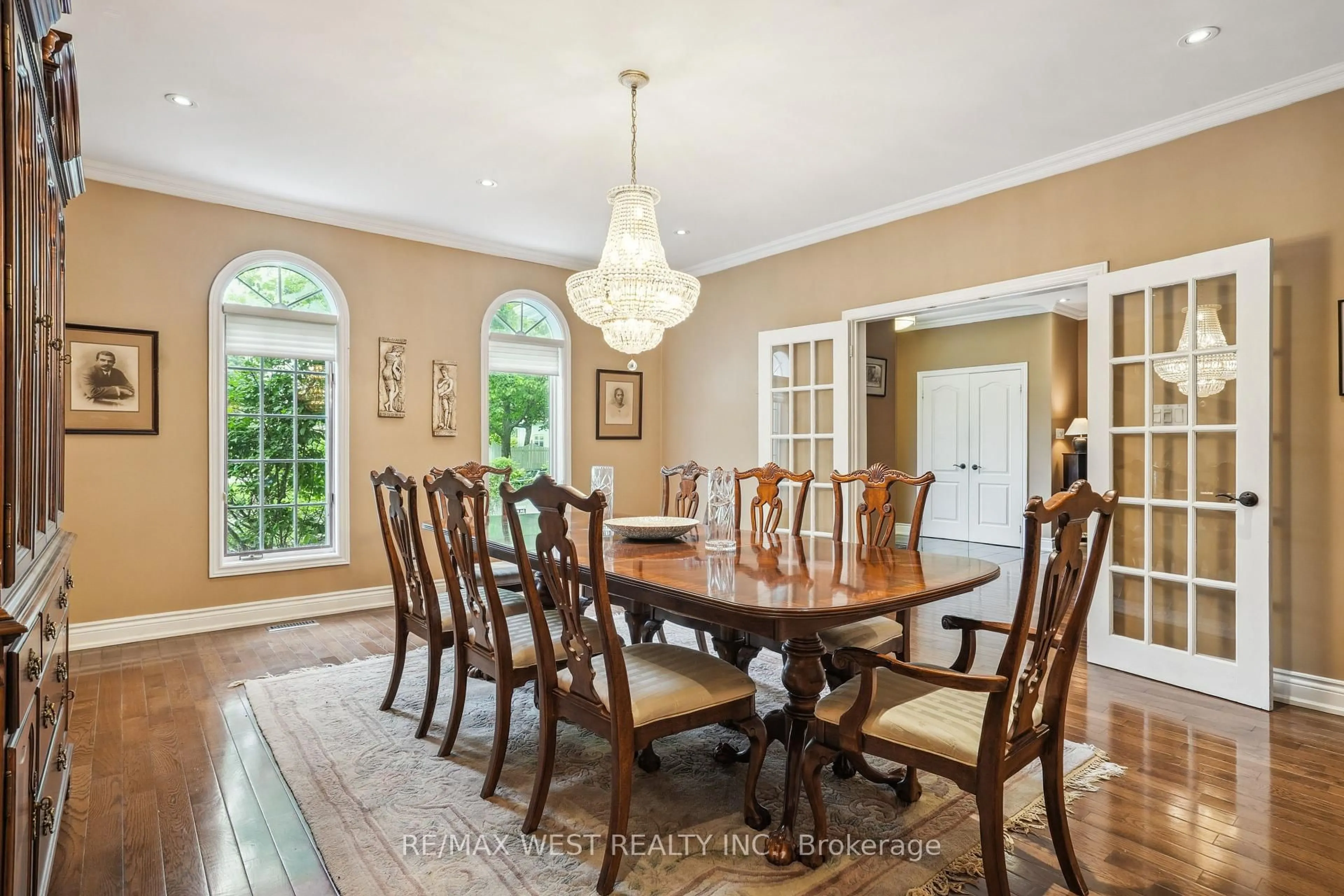 Dining room, unknown for 81 Woodview Dr, Pickering Ontario L1V 1L1