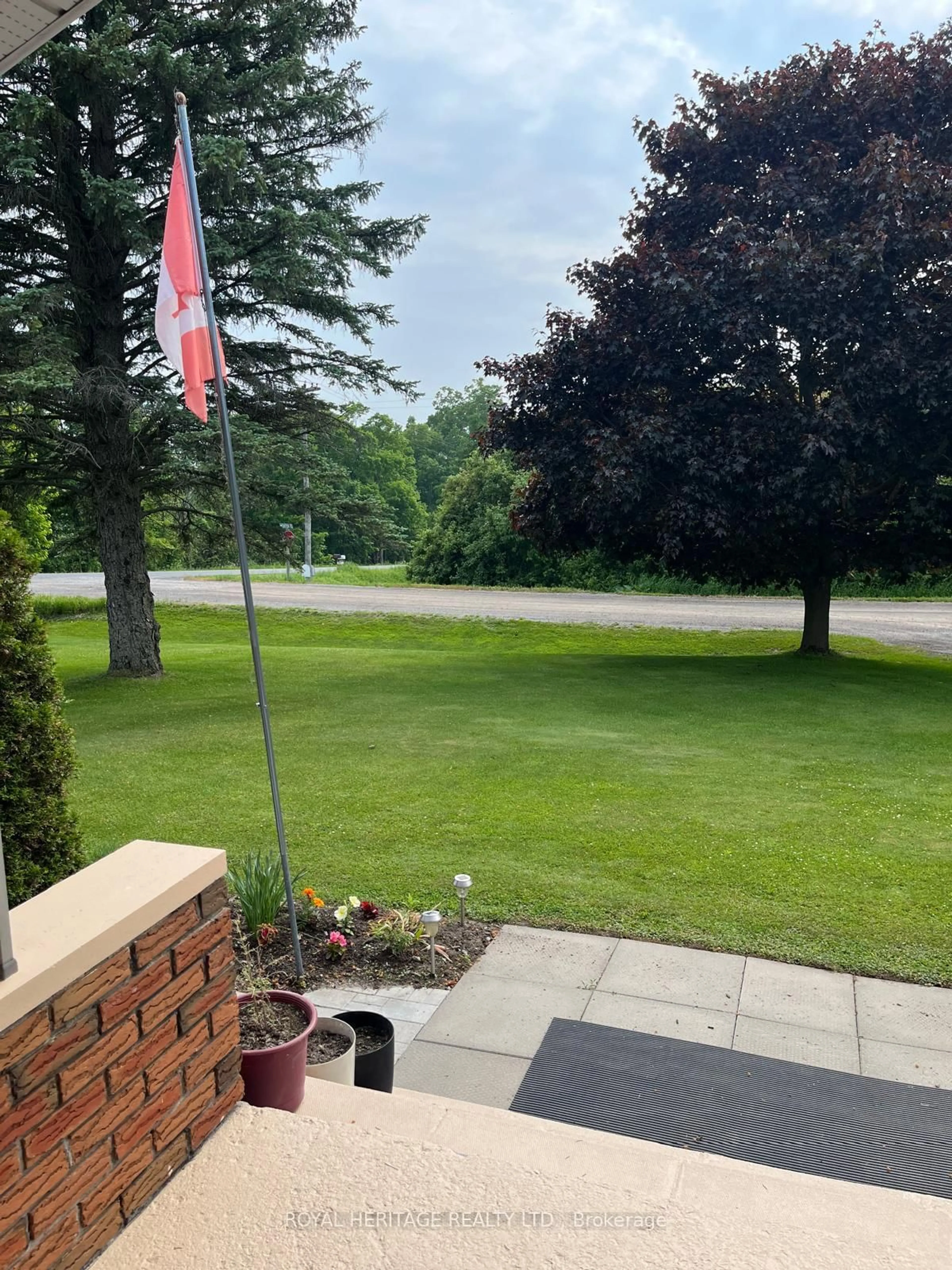 A pic from outside/outdoor area/front of a property/back of a property/a pic from drone, mountain view for 6019 Morton Rd, Clarington Ontario L0A 1E0