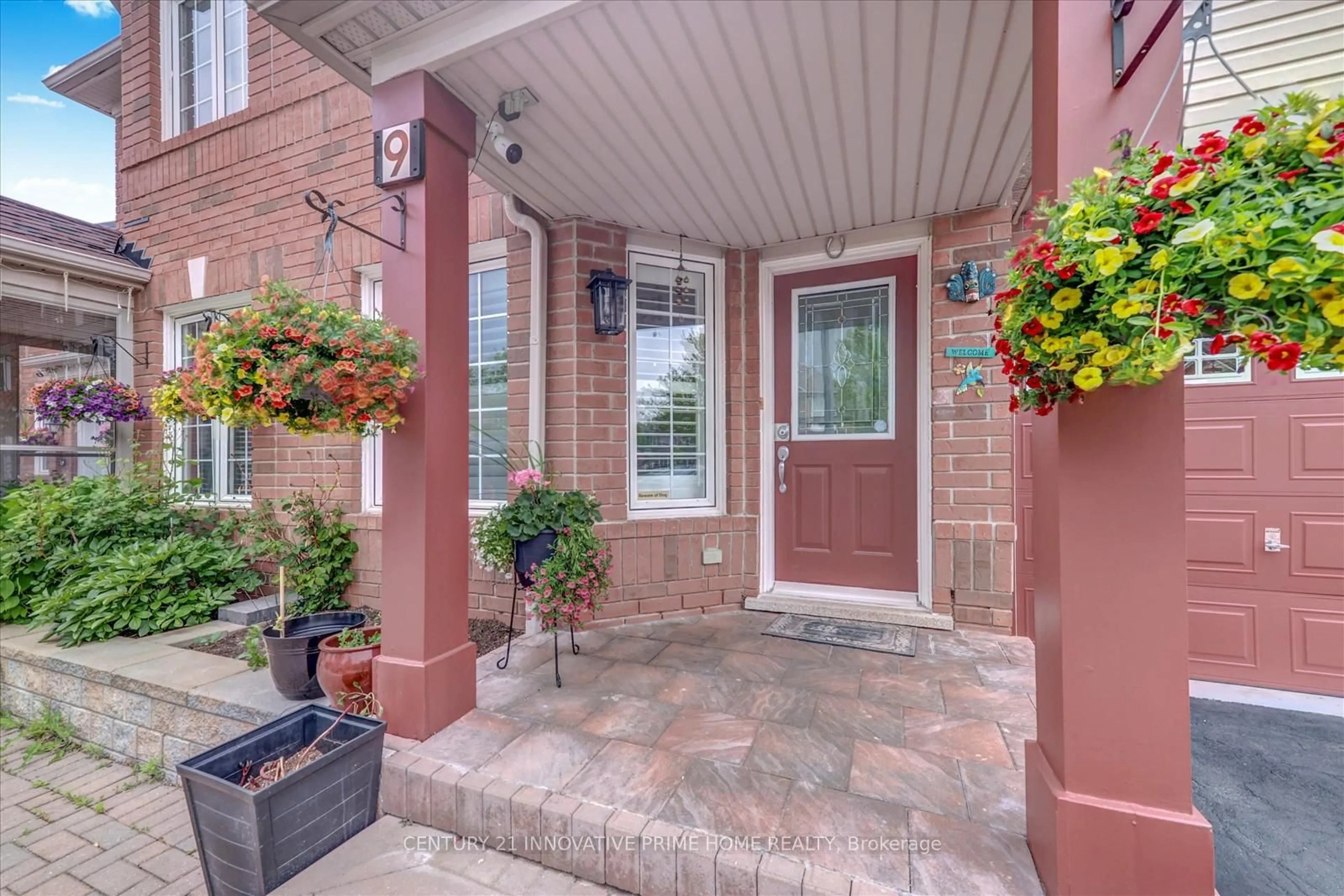 Indoor entryway for 9 Millcar Dr, Toronto Ontario M1B 6J6