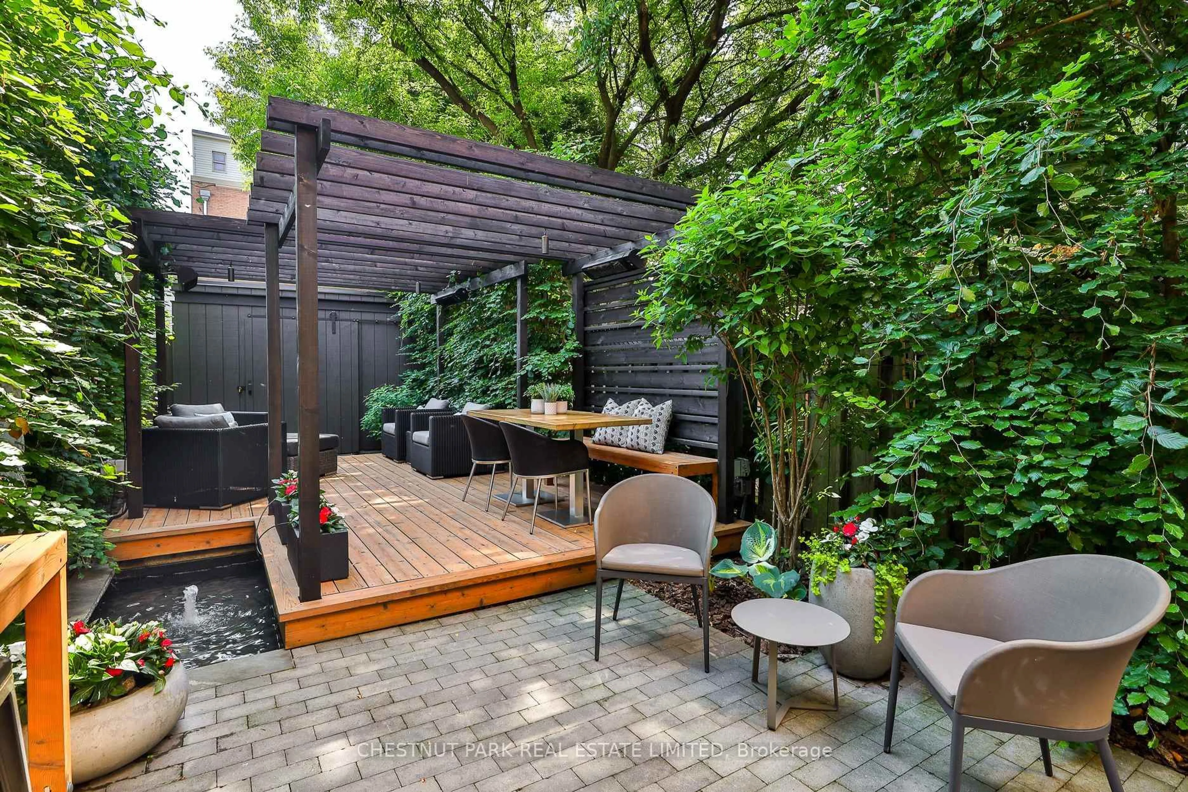 Patio, street for 113 Cambridge Ave, Toronto Ontario M4K 2L7