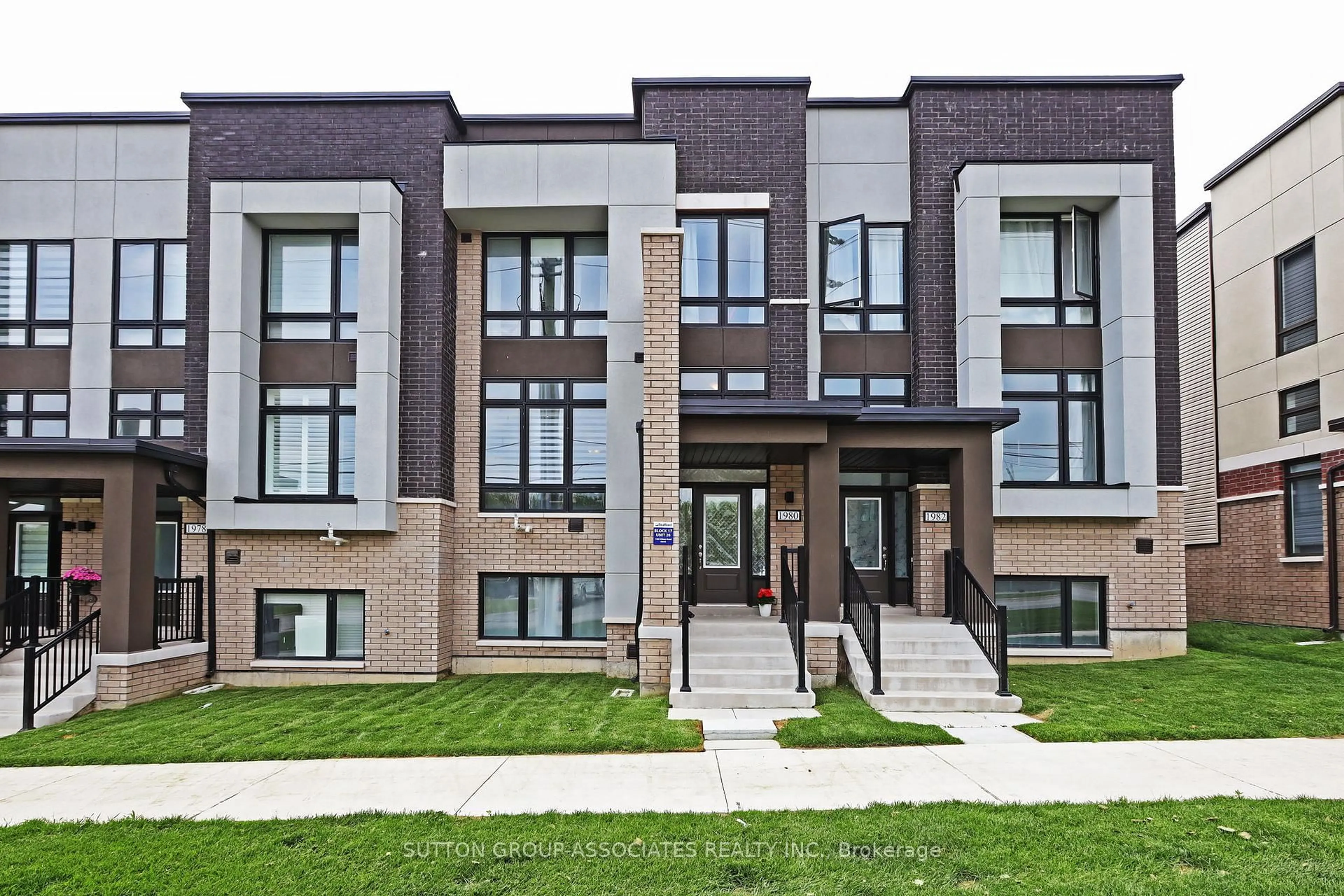 Home with brick exterior material, building for 1980 Wilson Rd, Oshawa Ontario L1H 7K5