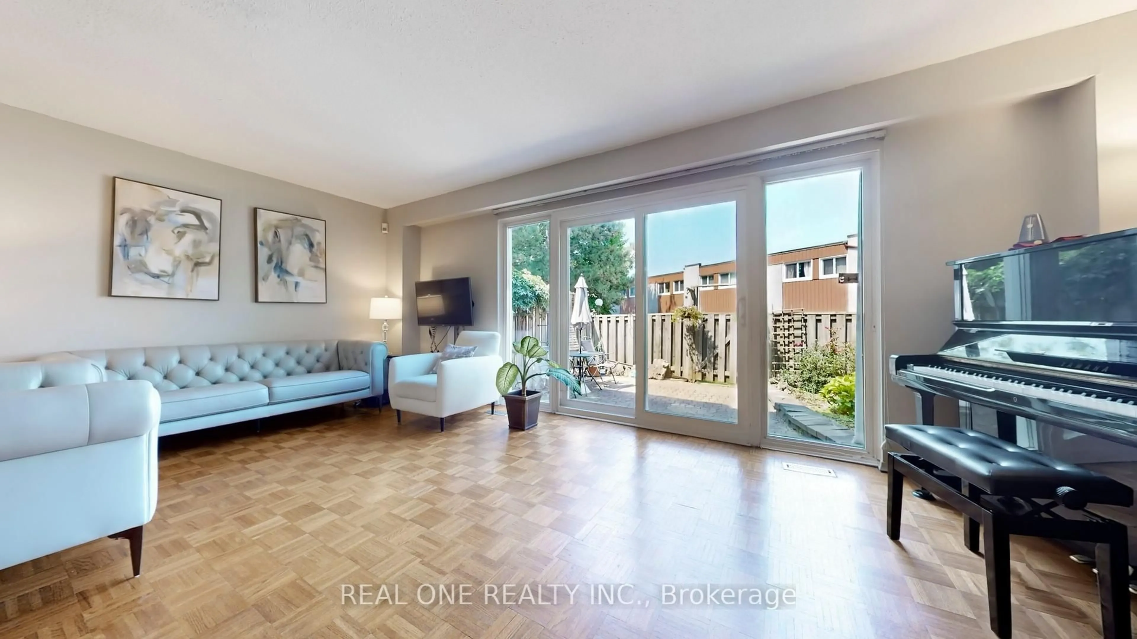 Living room with furniture, unknown for 54 Bonis Ave, Toronto Ontario M1T 2V1