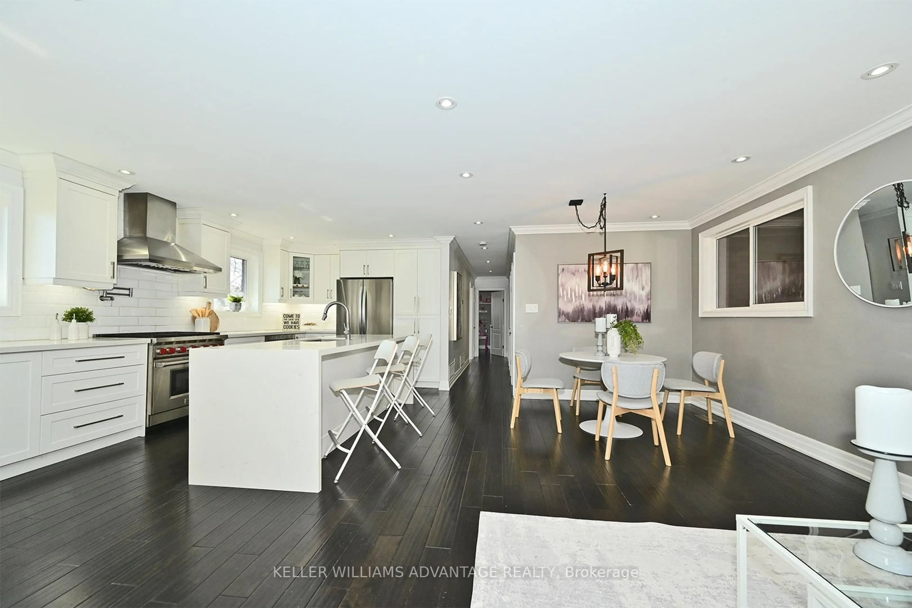 Open concept kitchen, wood/laminate floor for 8 Brumwell St, Toronto Ontario M1C 2K8