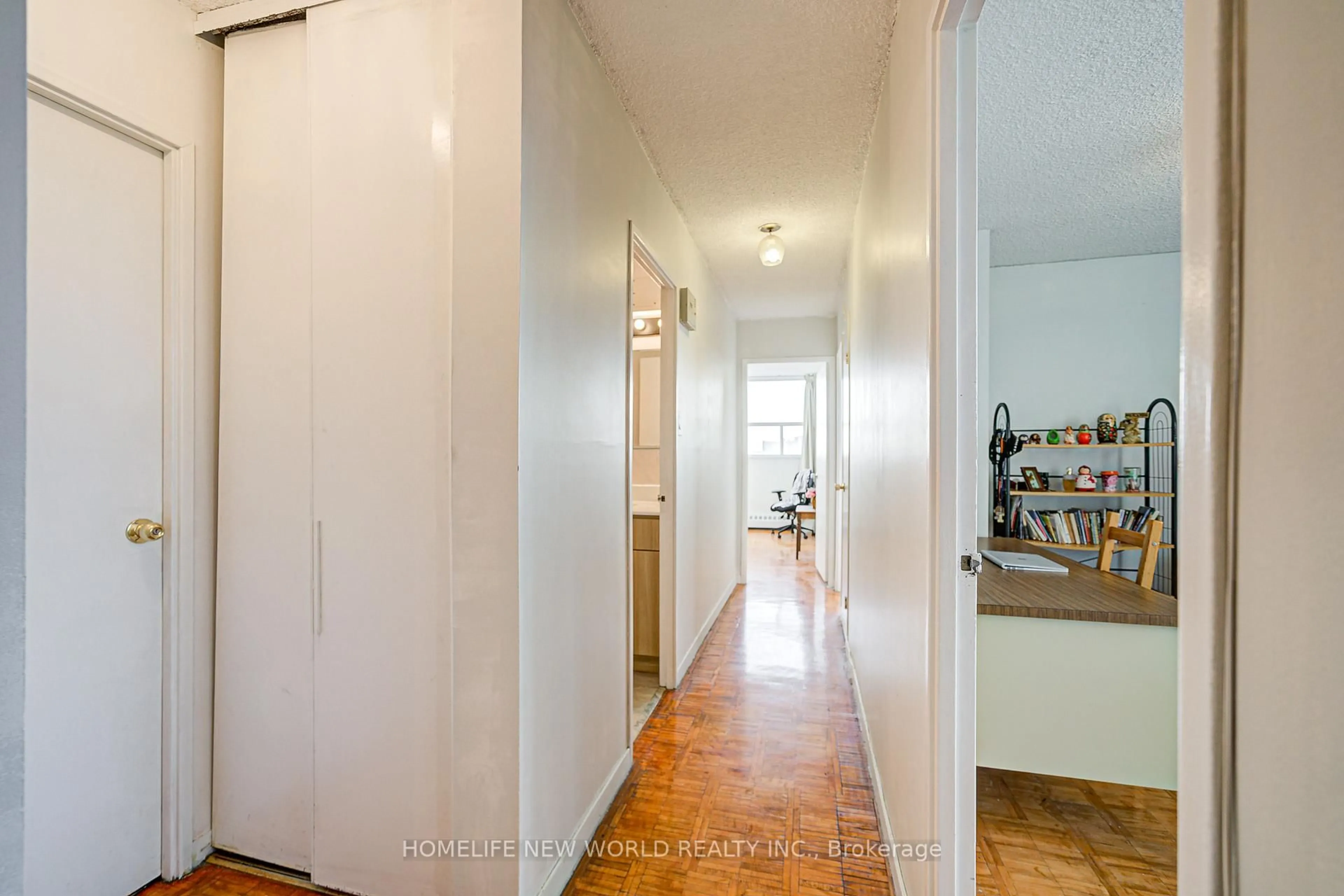 Indoor entryway for 4091 Sheppard Ave E Ave #1001, Toronto Ontario M1S 3H2