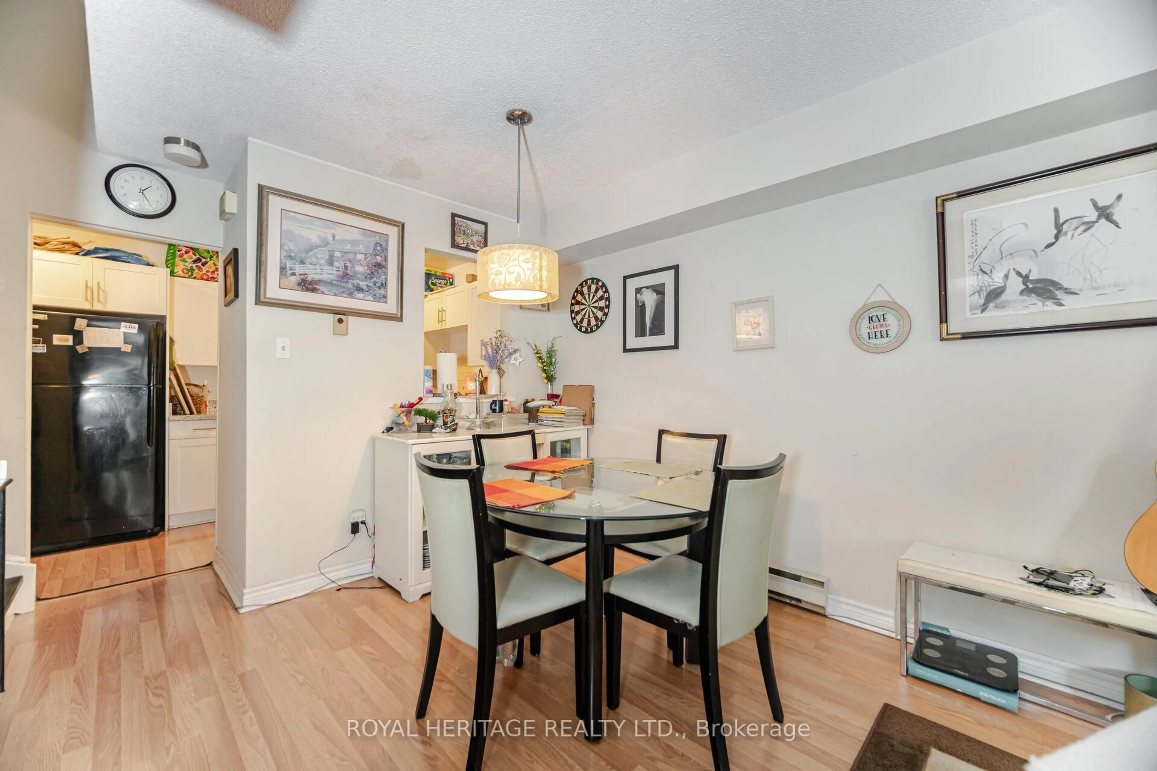 Dining room, unknown for 1209 Queen St #39, Toronto Ontario M4M 3H4