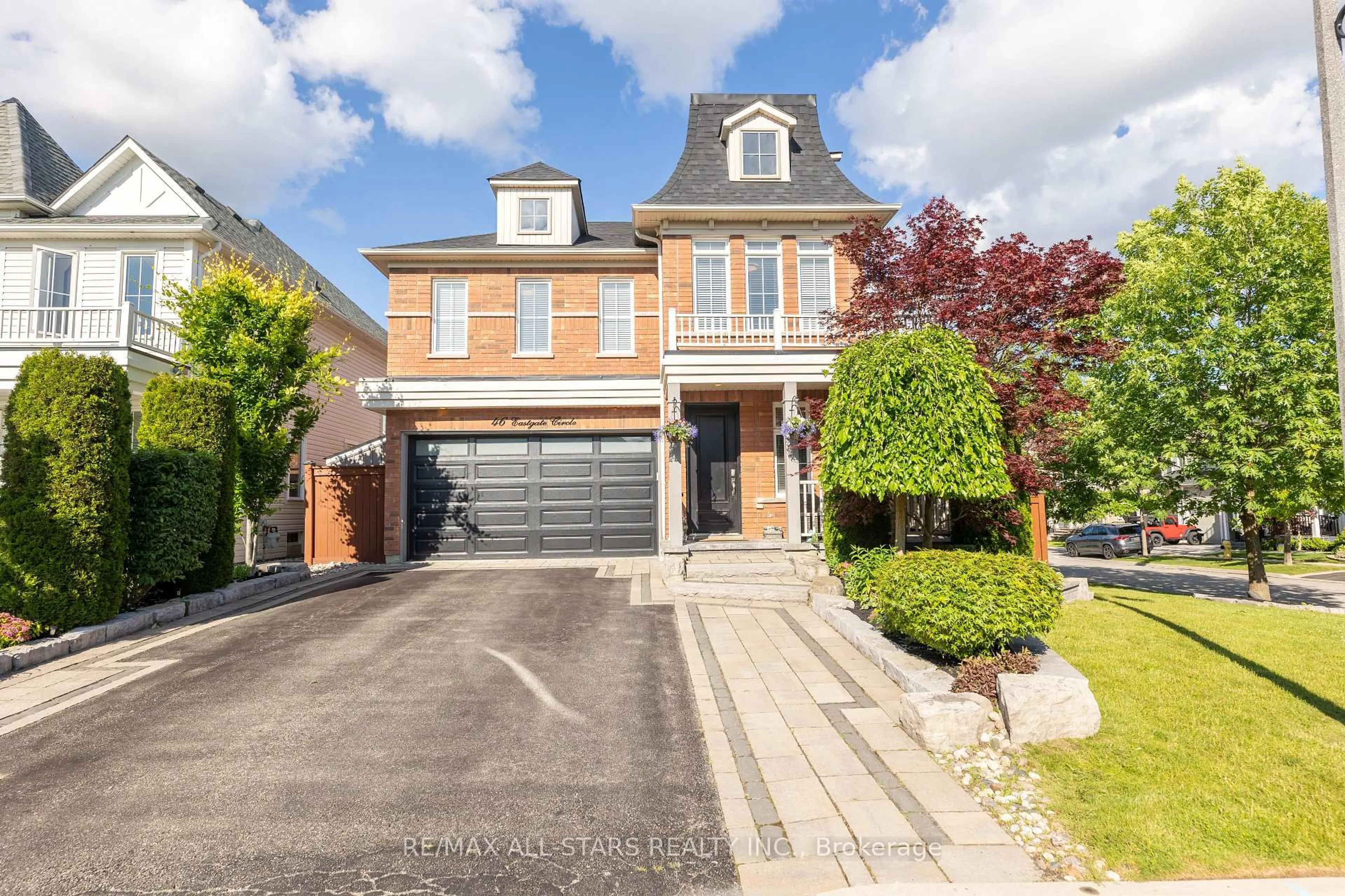 Home with brick exterior material, street for 46 Eastgate Circ, Whitby Ontario L1M 2N4