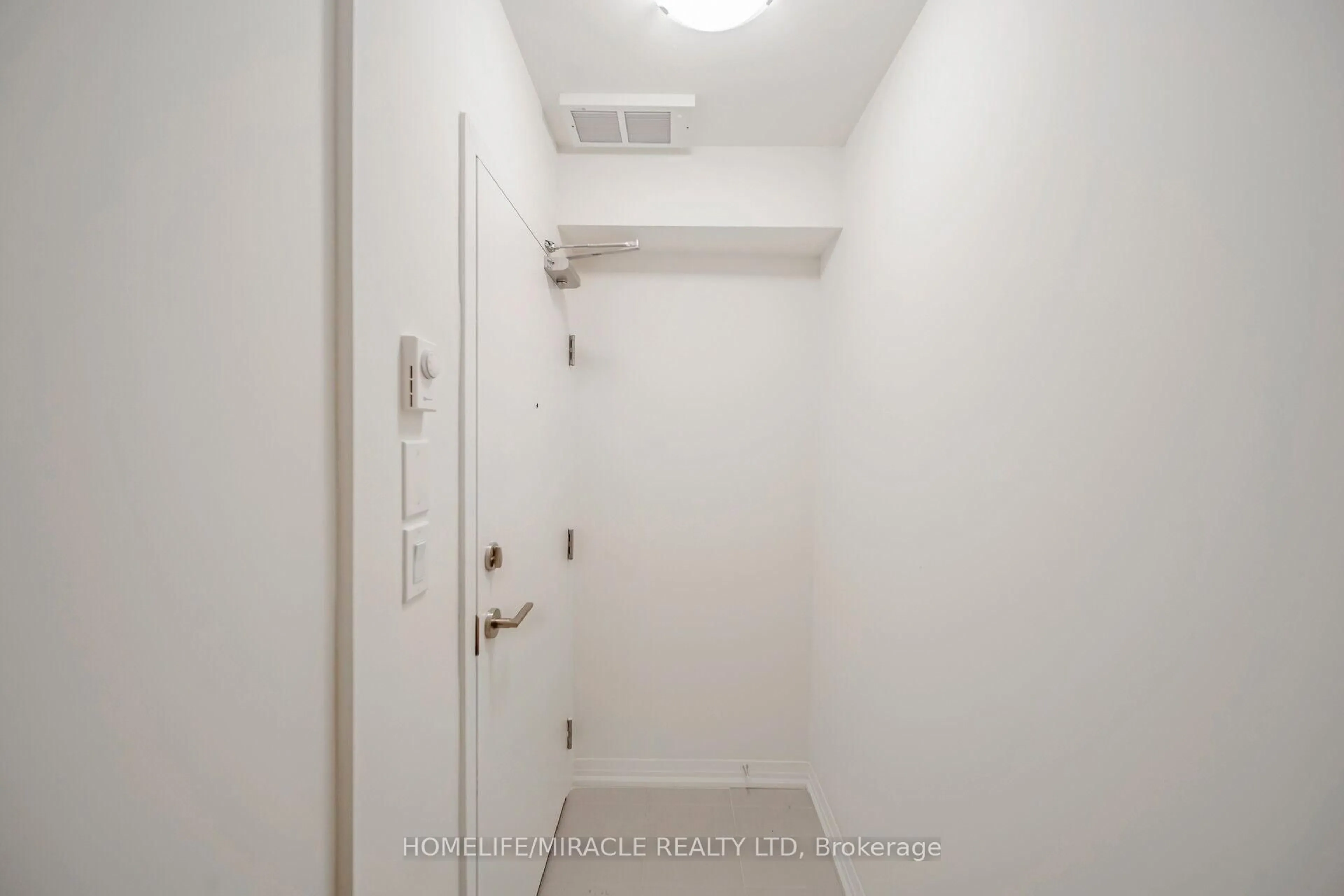 Unknown for 165 Tapscott Rd #27, Toronto Ontario M1B 0E8