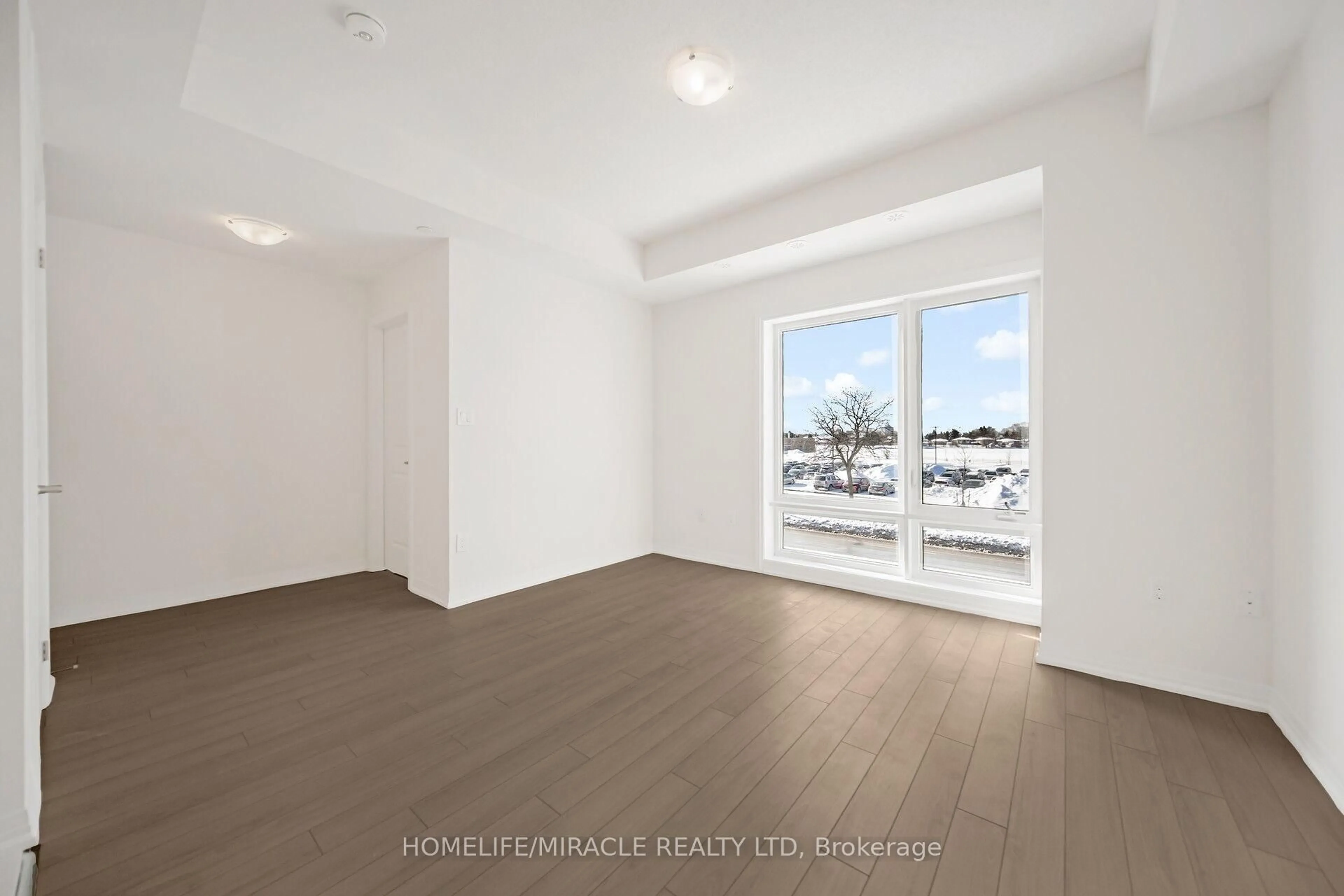 A pic of a room for 165 Tapscott Rd #27, Toronto Ontario M1B 0E8