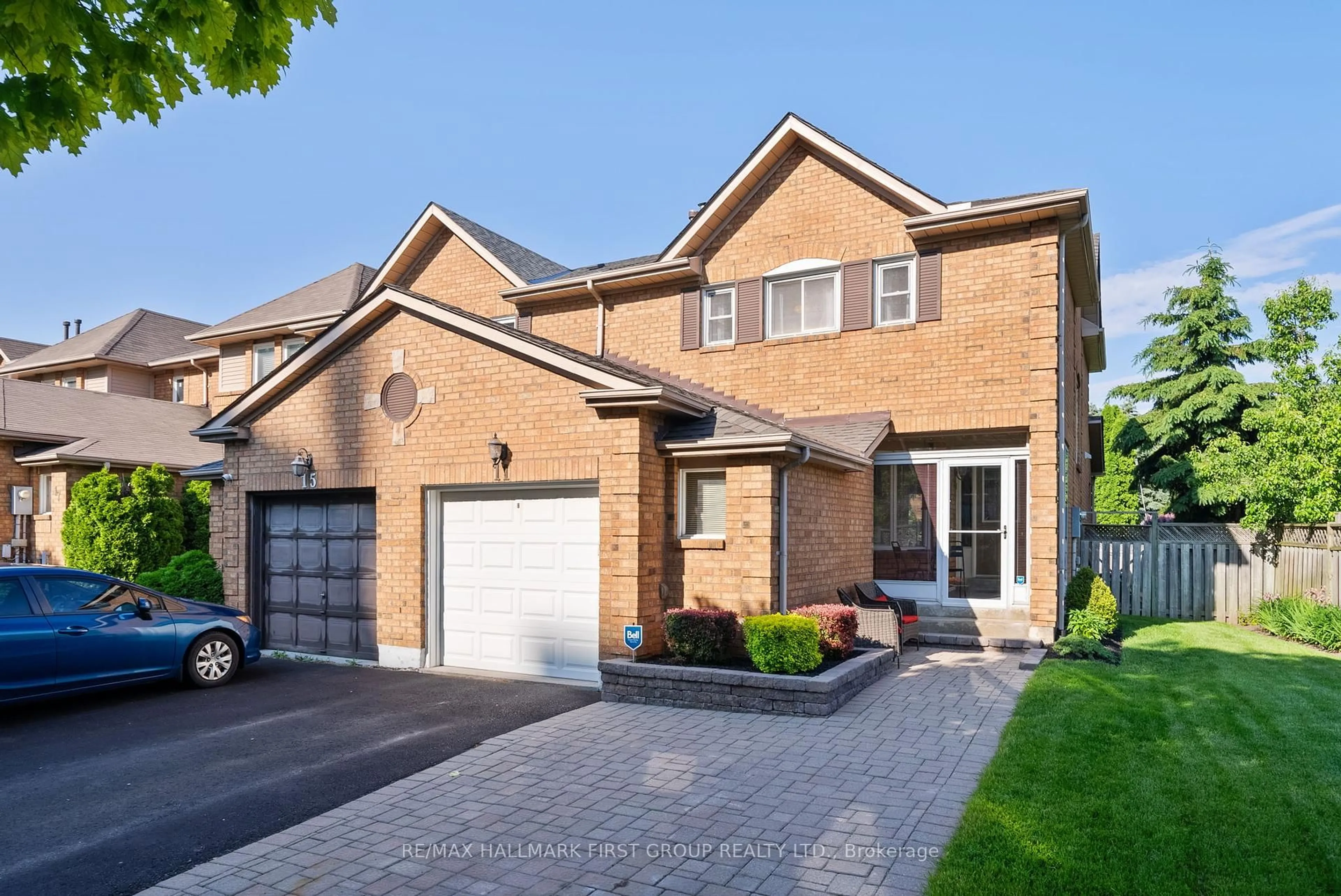 Home with brick exterior material, street for 11 Davies Cres, Whitby Ontario L1N 8X4