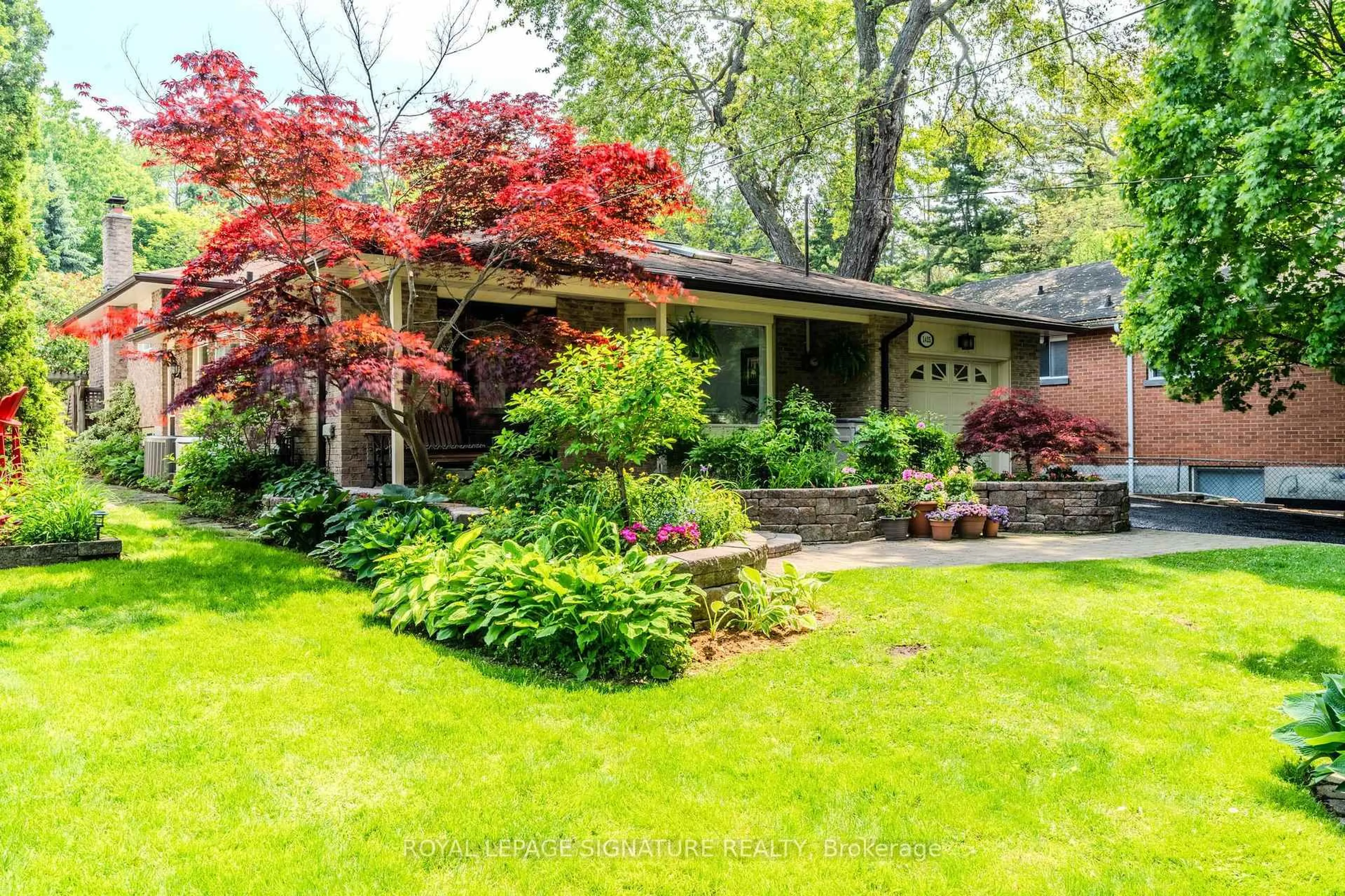 Unknown for 1425 Old Forest Rd, Pickering Ontario L1V 1N8