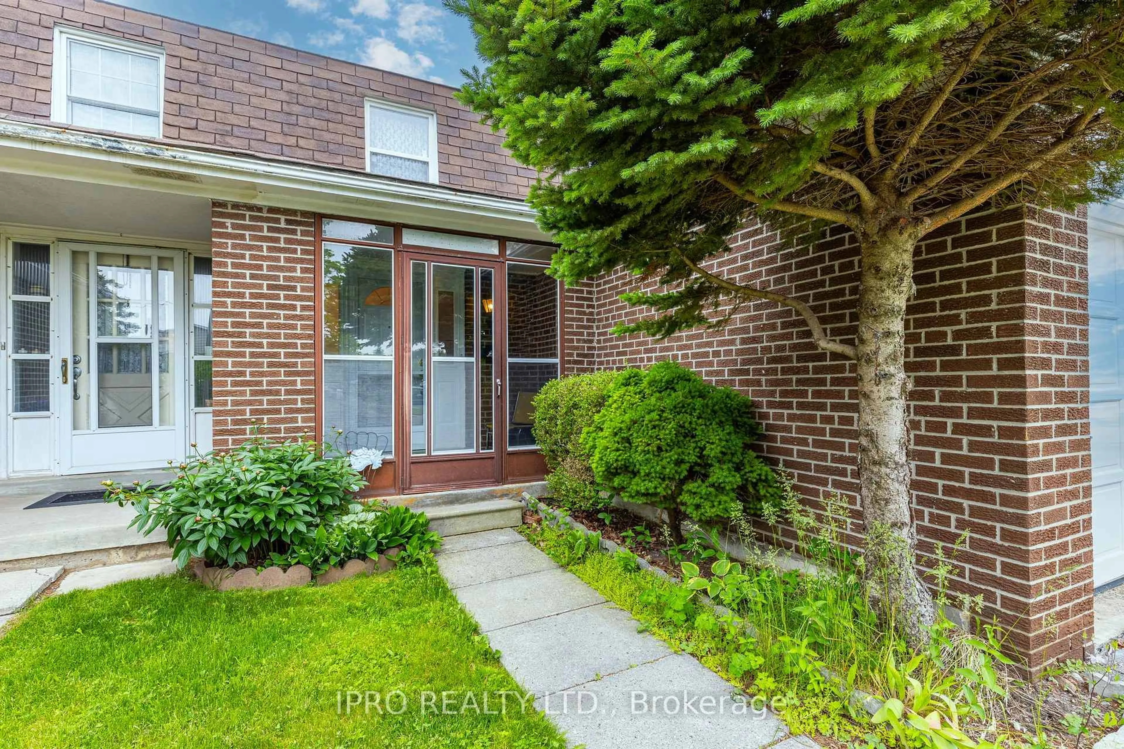 Home with brick exterior material, street for 321 Chartland Blvd, Toronto Ontario M1S 3P4