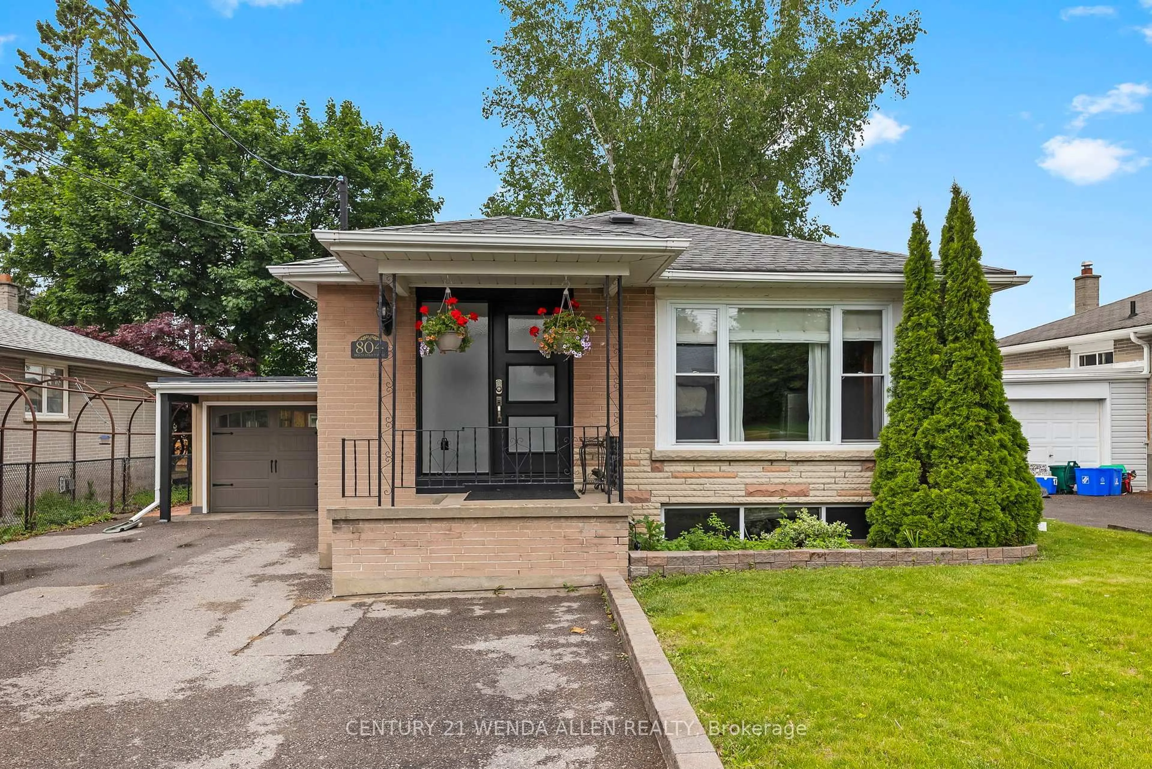 Home with brick exterior material, street for 804 Beech St, Whitby Ontario L1N 3B7