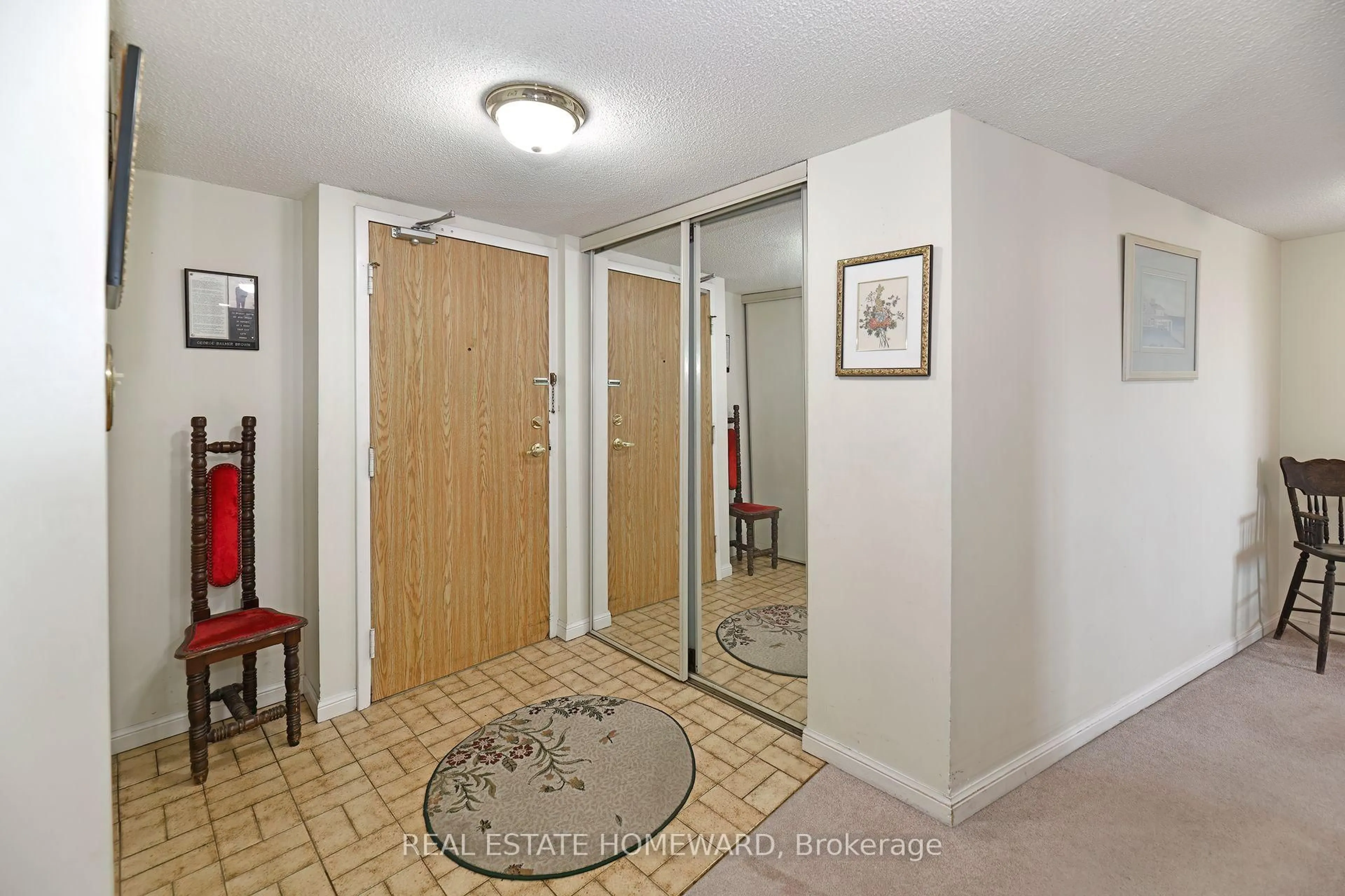 Indoor foyer for 757 Victoria Park Ave #1106, Toronto Ontario M4C 5N8