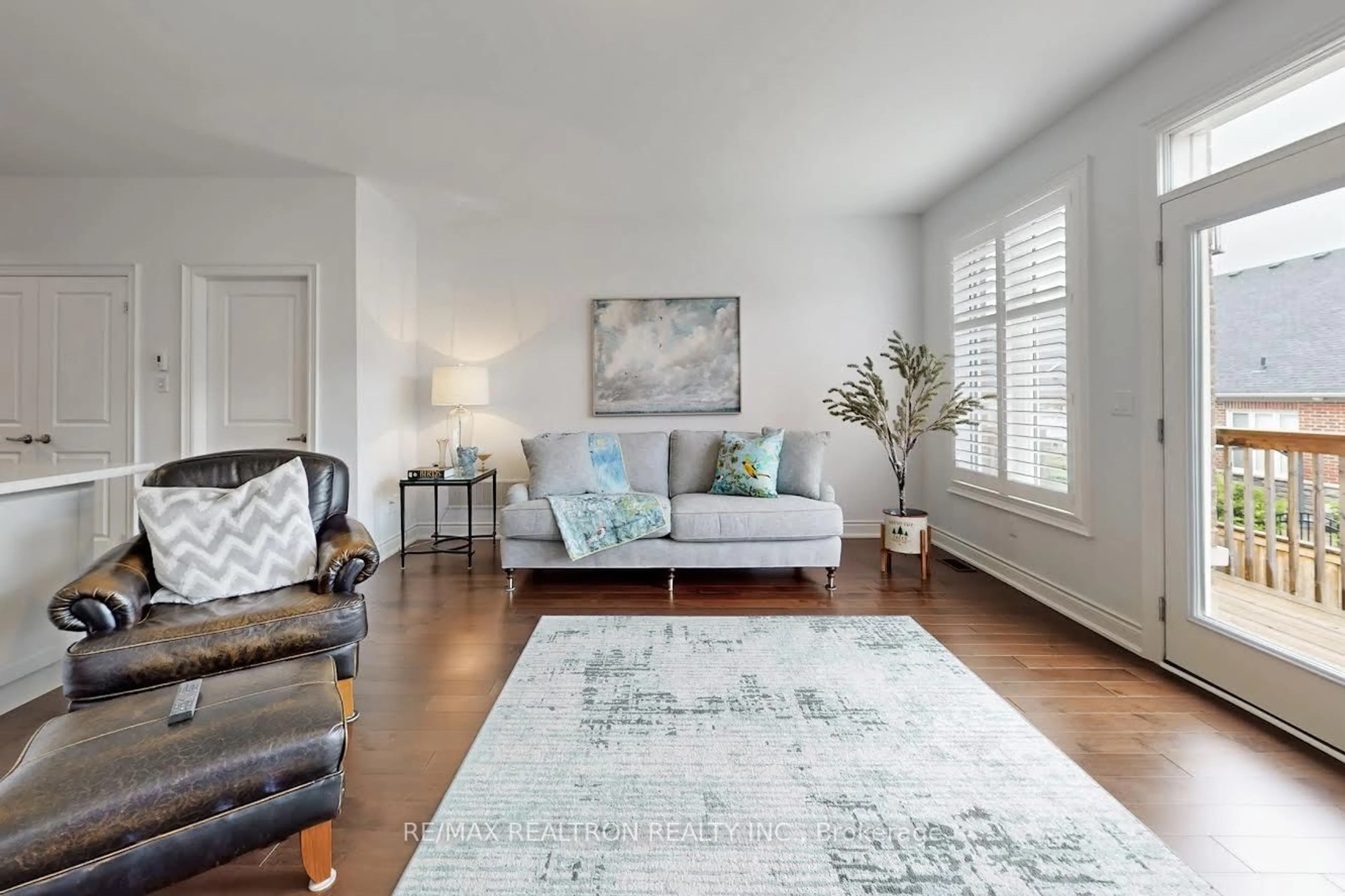 Living room with furniture, unknown for 16 Washburn Path, Clarington Ontario L1E 1K2