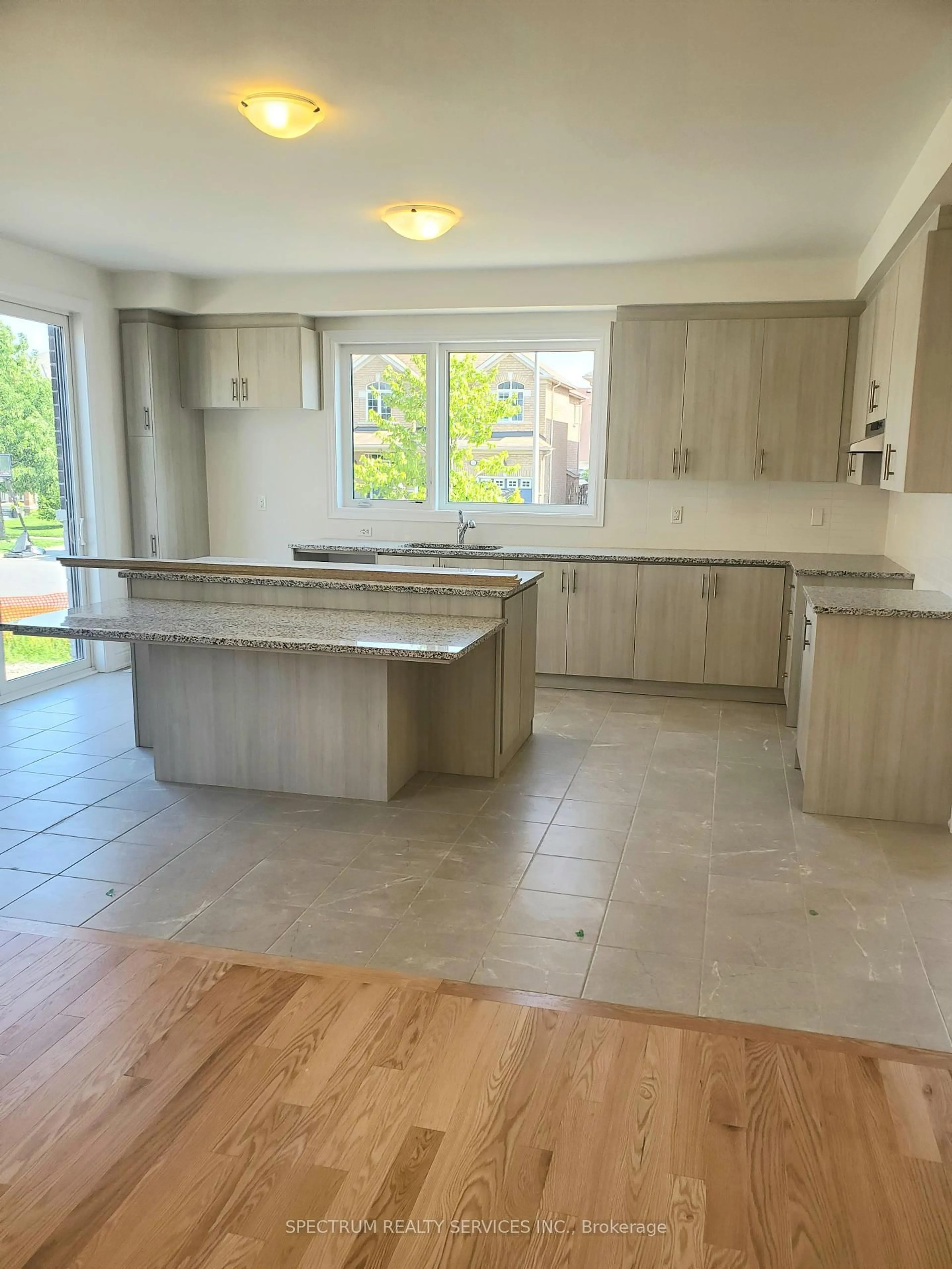 Open concept kitchen, unknown for 1 Rogerson St, Clarington Ontario L1B 0W4