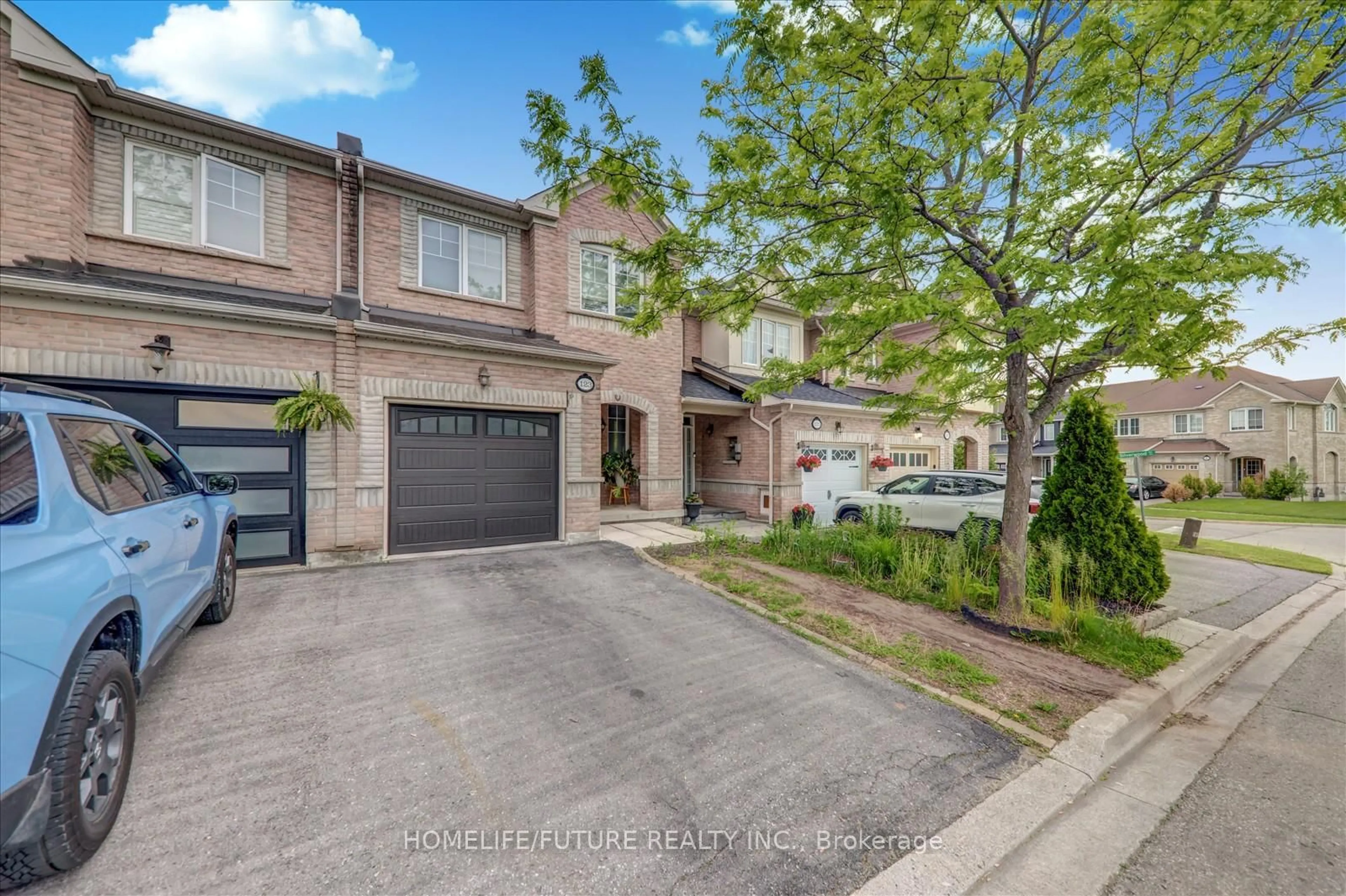 Home with brick exterior material, street for 123 Silverwood Circ, Ajax Ontario L1Z 0A4