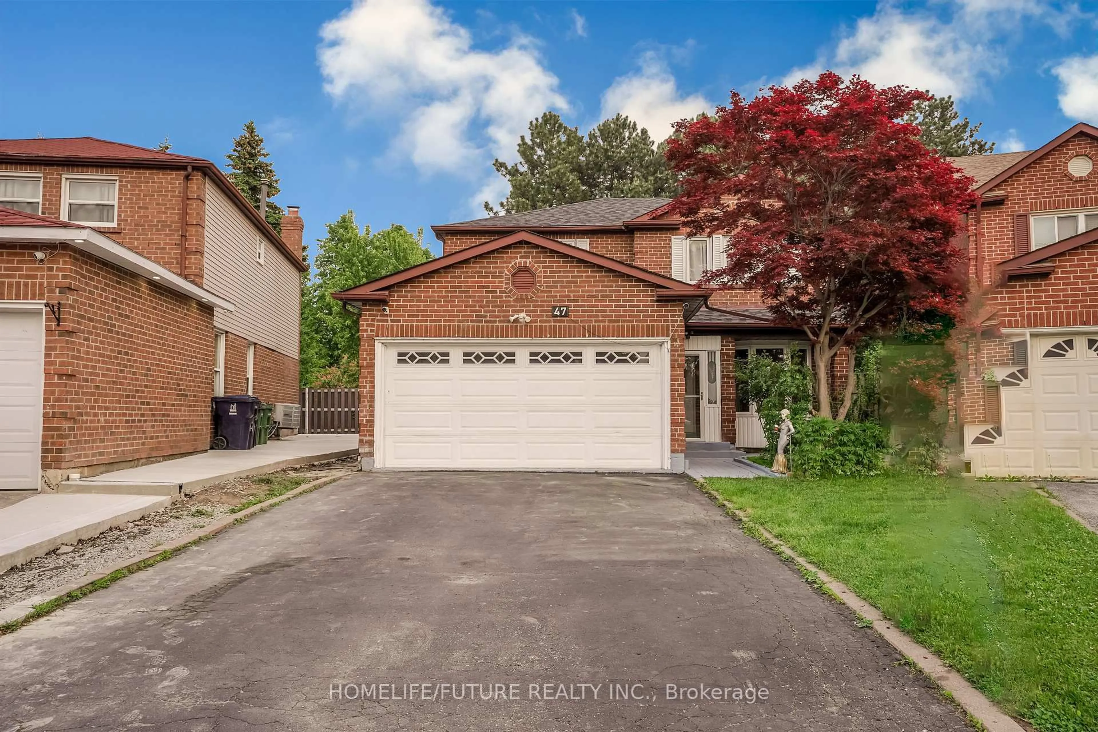 Home with brick exterior material, street for 47 Carisbrooke Sq, Toronto Ontario M1B 4M5