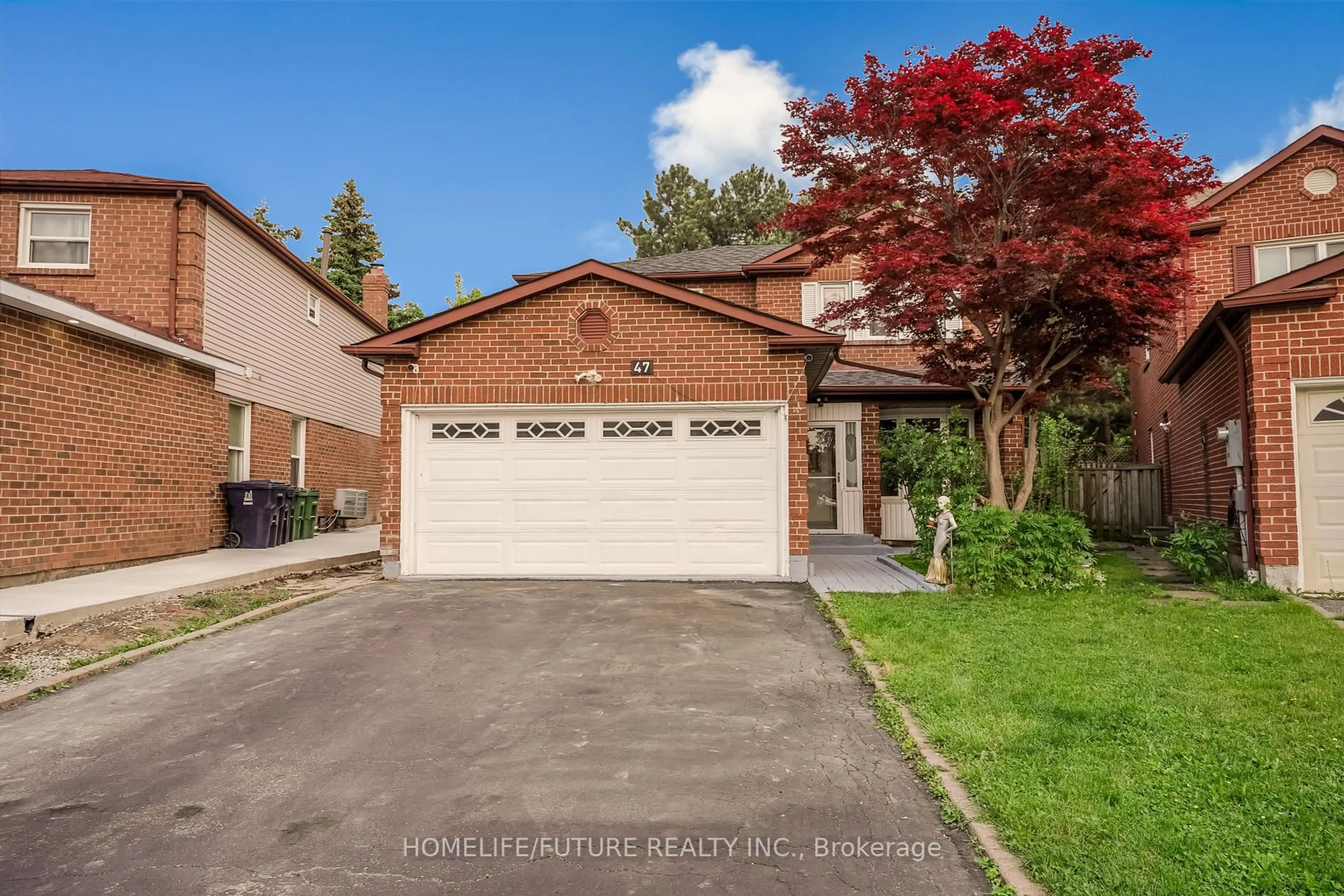 Home with brick exterior material, street for 47 Carisbrooke Sq, Toronto Ontario M1B 4M5