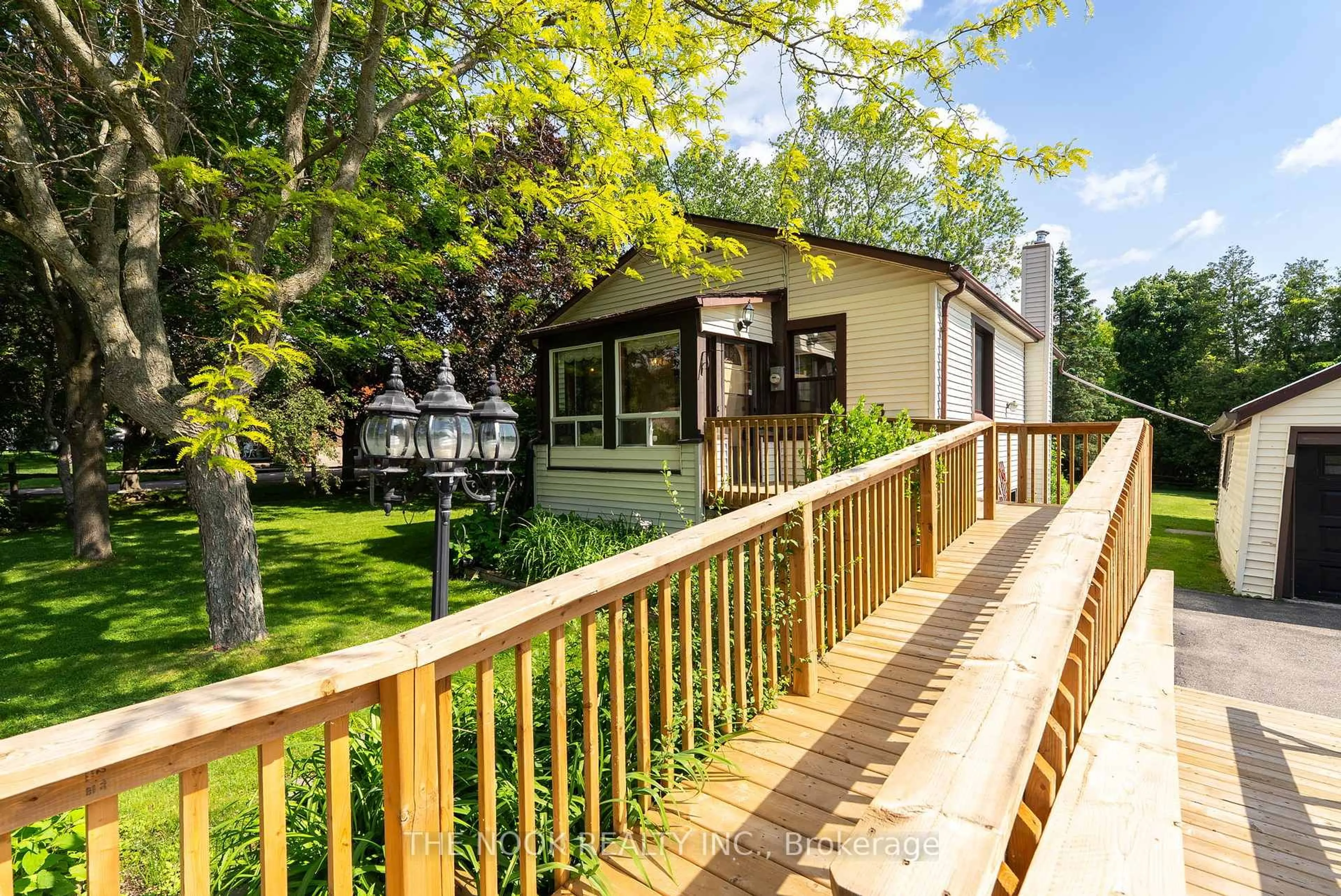 Patio, street for 3 North Division St, Clarington Ontario L0B 1J0