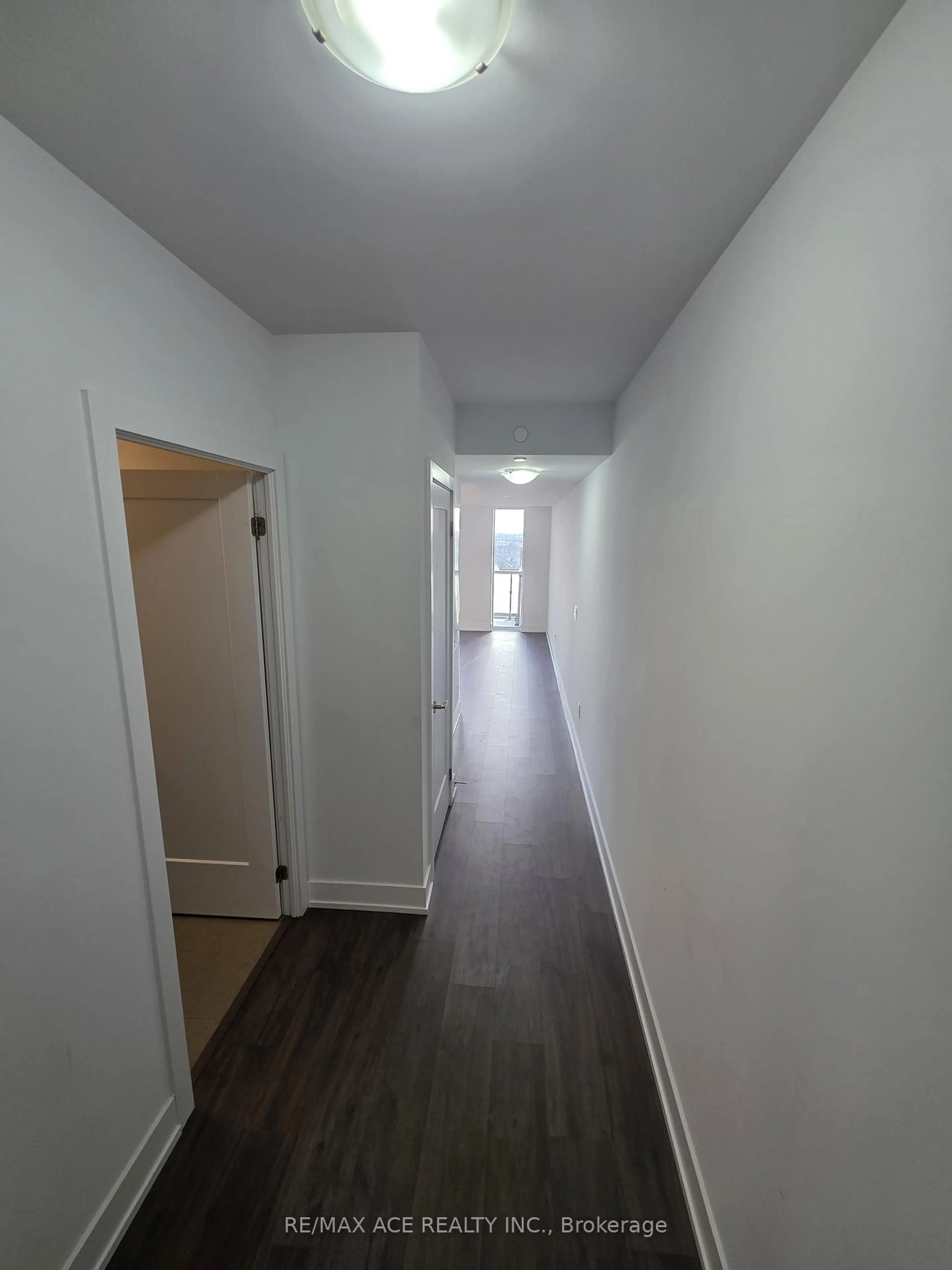 A pic of a room for 2550 Simcoe St #1402, Oshawa Ontario L1L 0R5