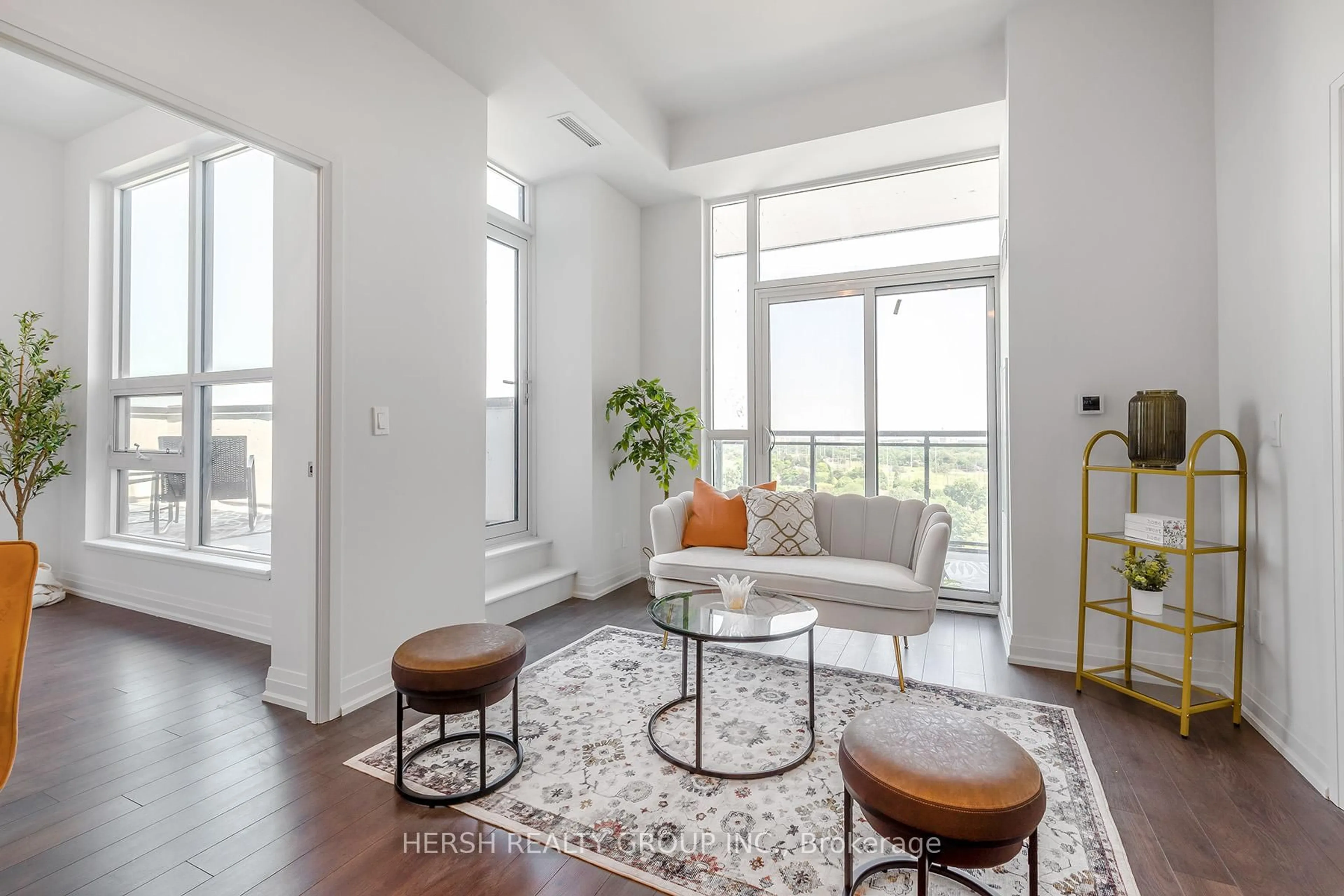 Living room with furniture, unknown for 10 Meadowglen Pl #LPH5, Toronto Ontario M1G 0A8