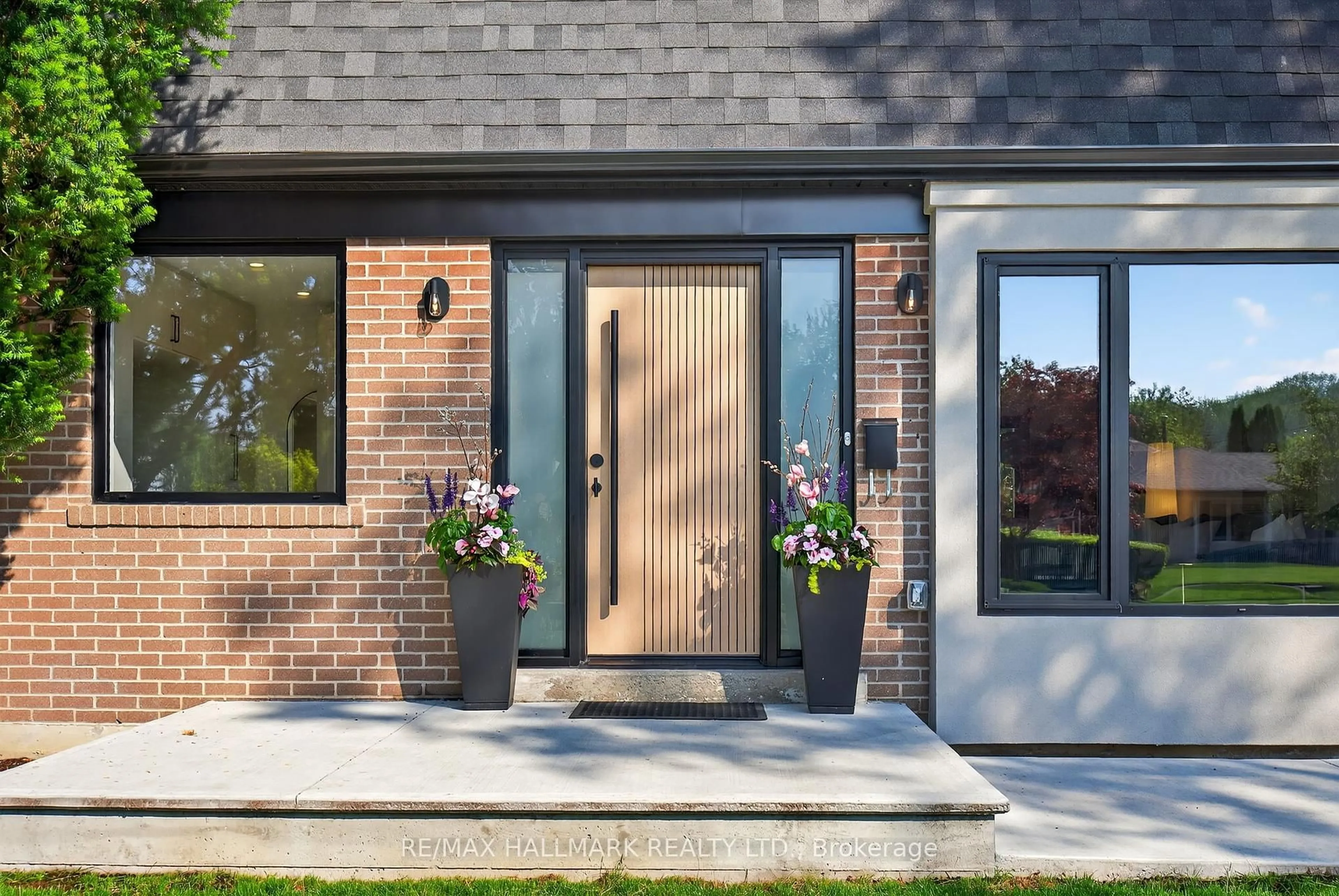 Home with brick exterior material, street for 225 Catalina Dr, Toronto Ontario M1E 1B8