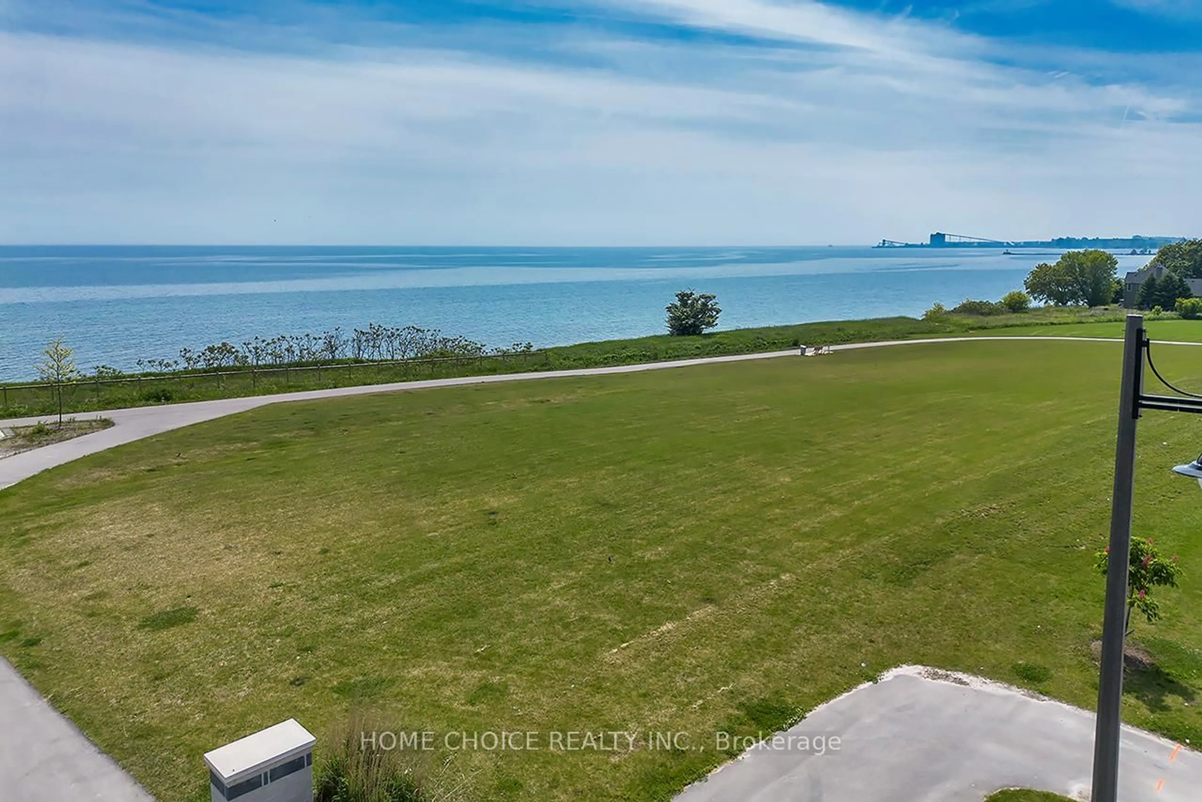 A pic from outside/outdoor area/front of a property/back of a property/a pic from drone, water/lake/river/ocean view for 26B Lookout Dr, Clarington Ontario L1C 7G1