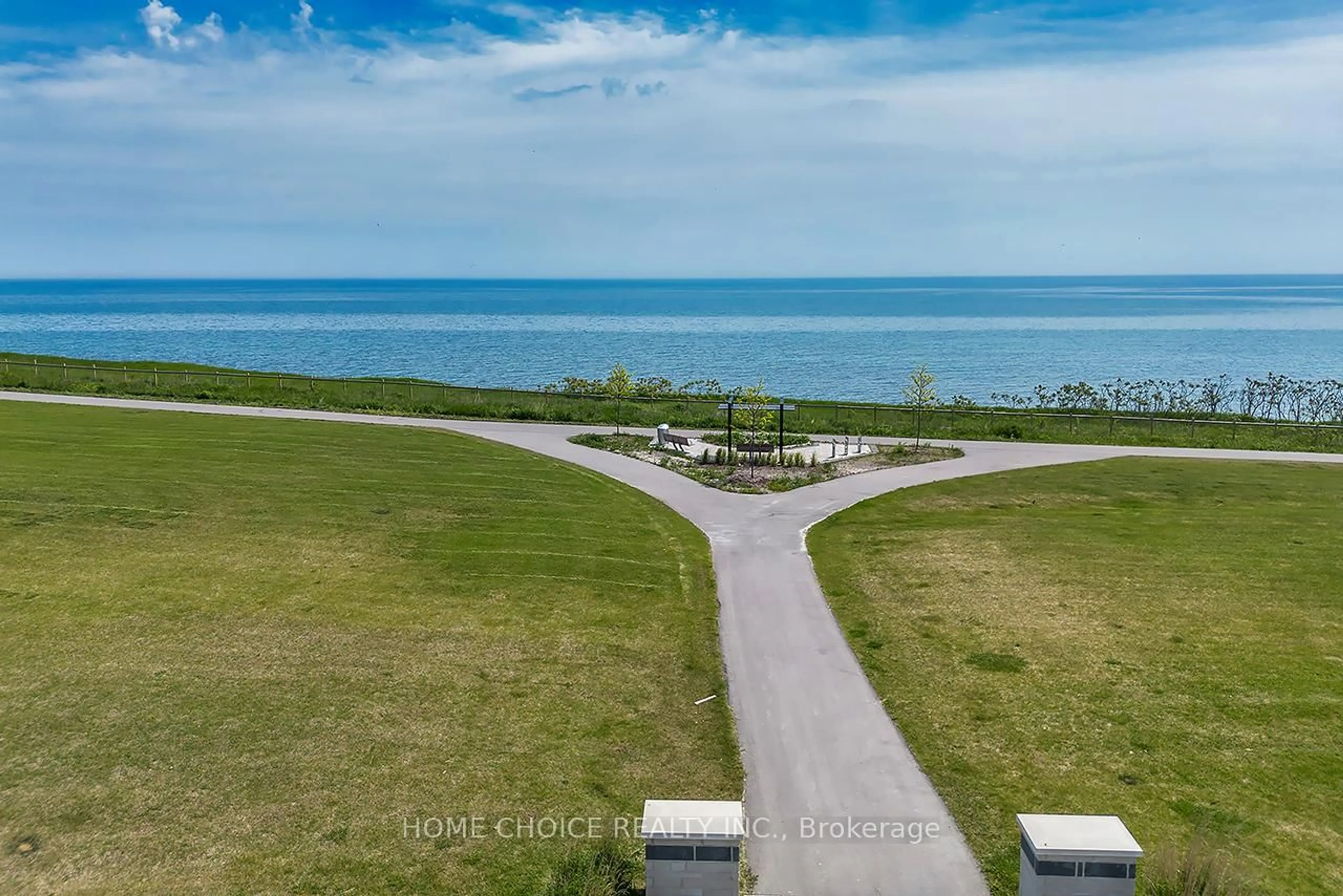 A pic from outside/outdoor area/front of a property/back of a property/a pic from drone, water/lake/river/ocean view for 26B Lookout Dr, Clarington Ontario L1C 7G1