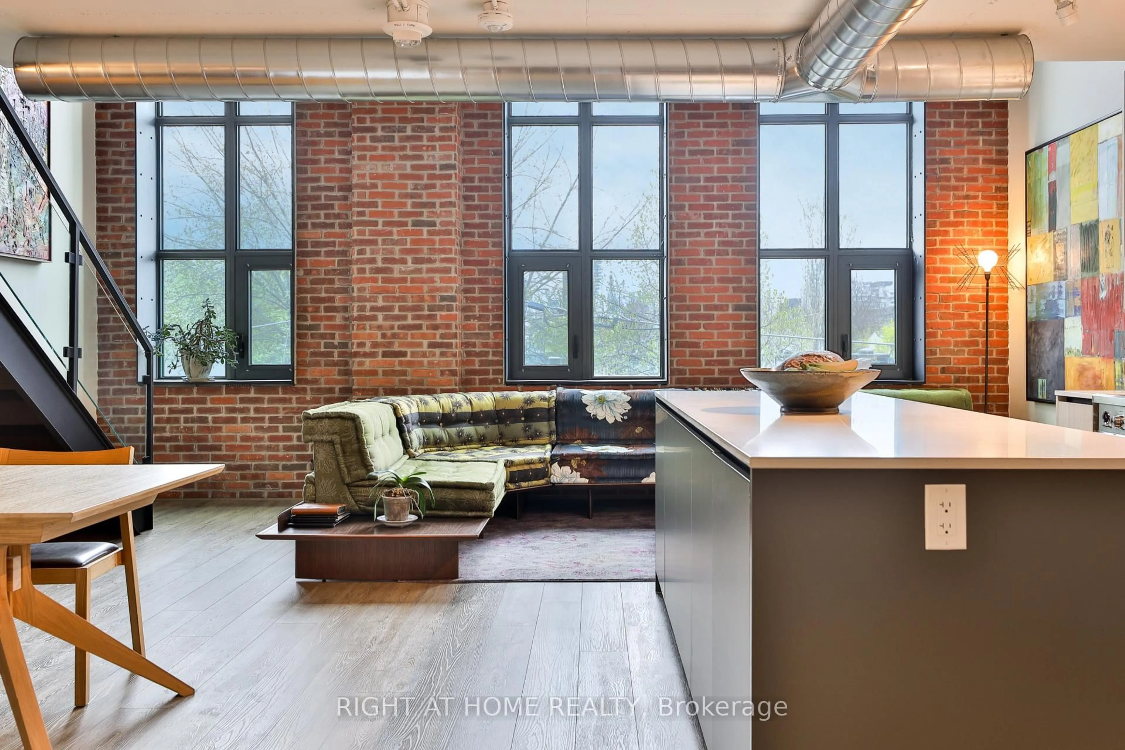 Unknown for 150 Logan Ave #409, Toronto Ontario M4M 0E4