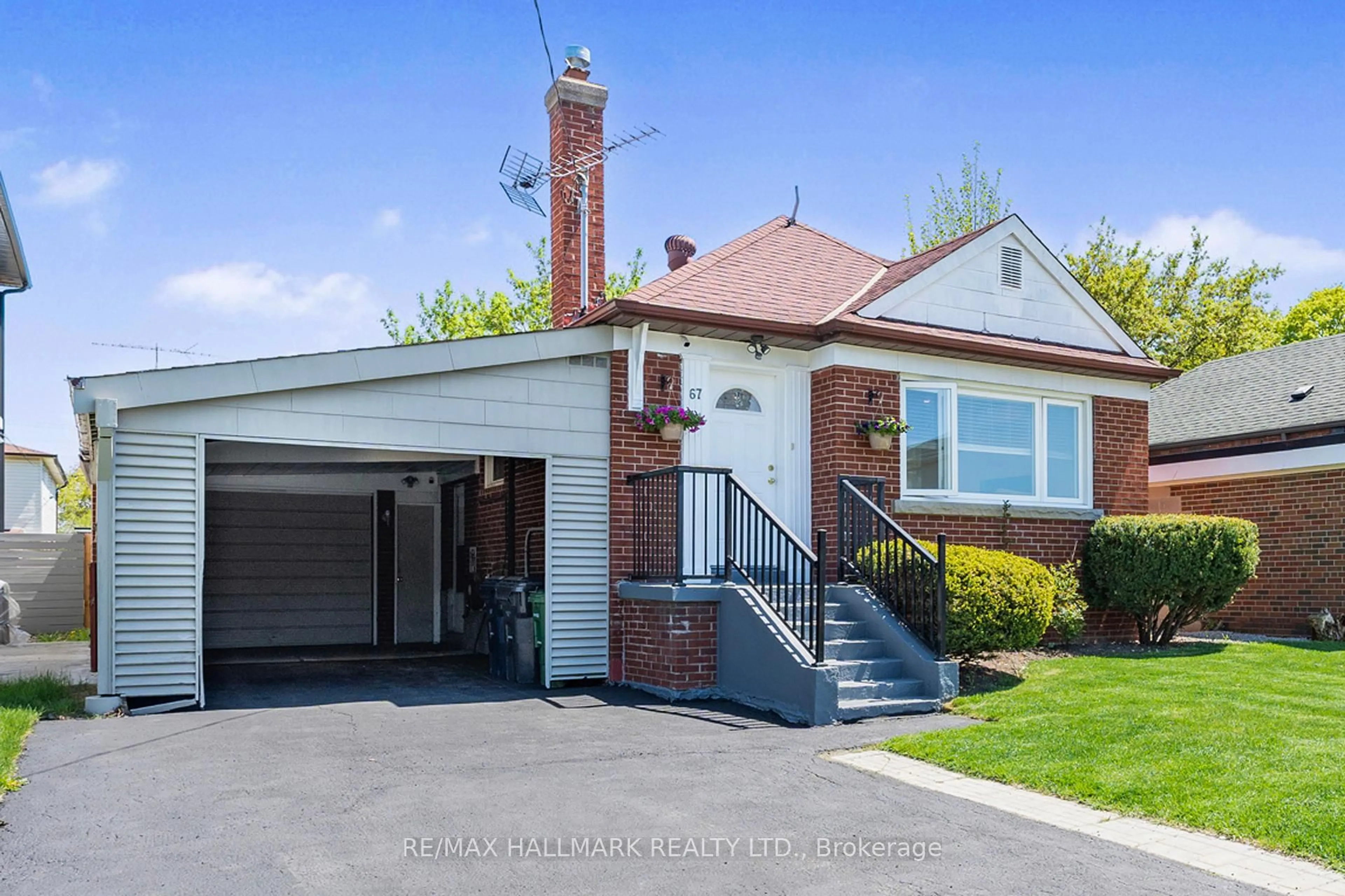 Home with brick exterior material, street for 67 Princemere Cres, Toronto Ontario M1R 3X1