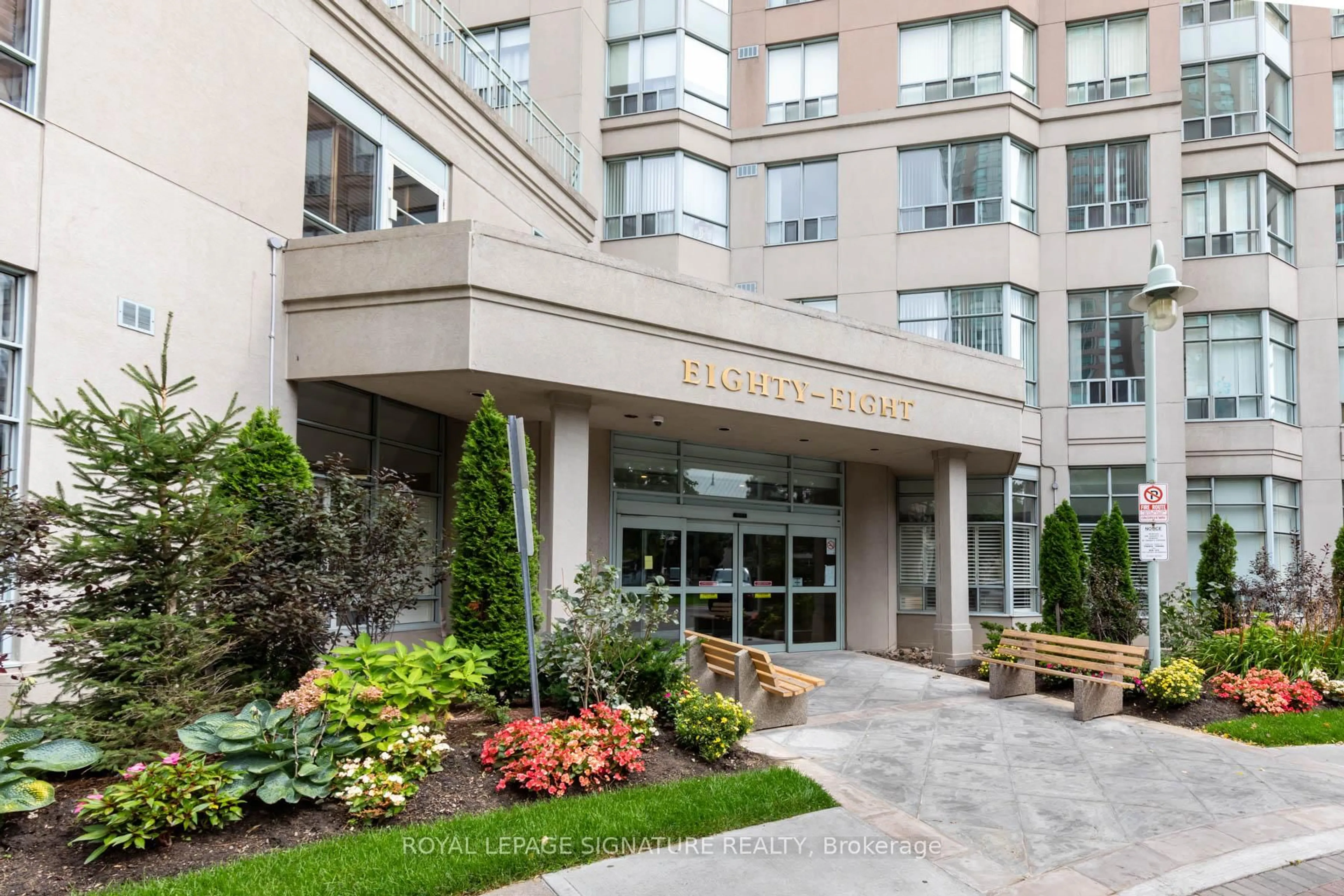 Unknown for 88 Corporate Dr #1001, Toronto Ontario M1H 3G6