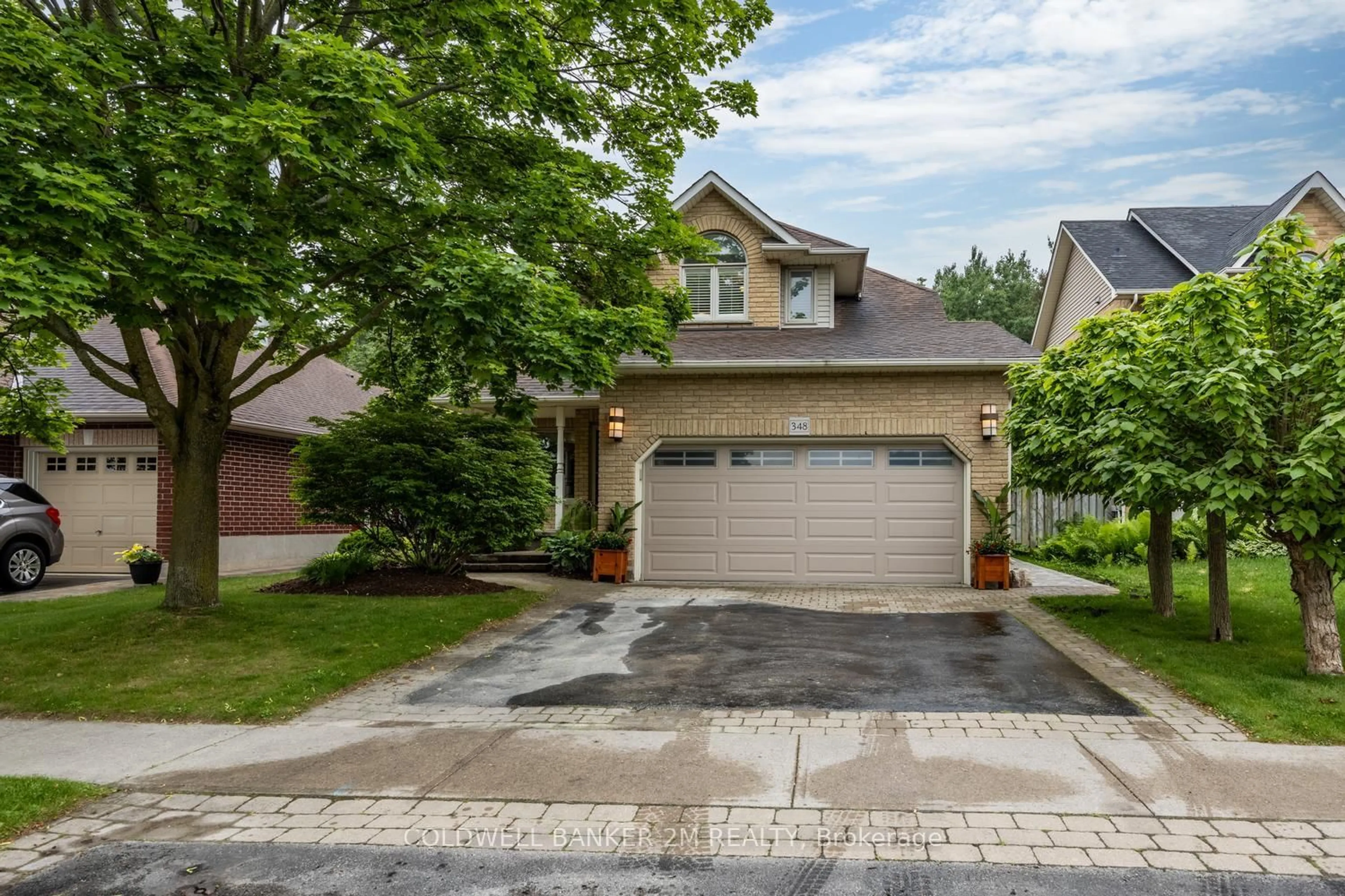 Home with brick exterior material, street for 348 Ryerson Cres, Oshawa Ontario L1G 8B6
