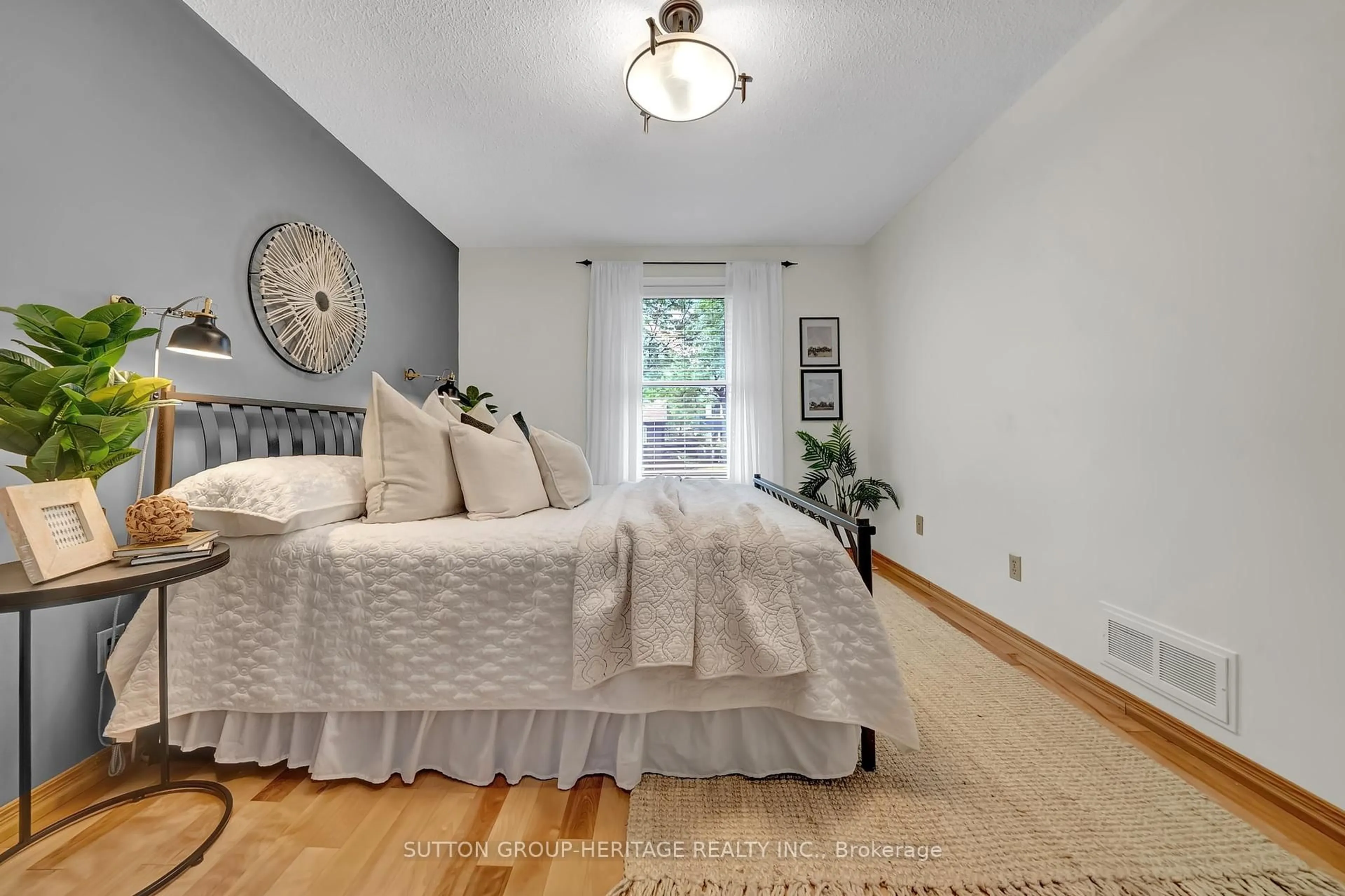 Bedroom with bed, unknown for 117 Guthrie Cres, Whitby Ontario L1P 1A6