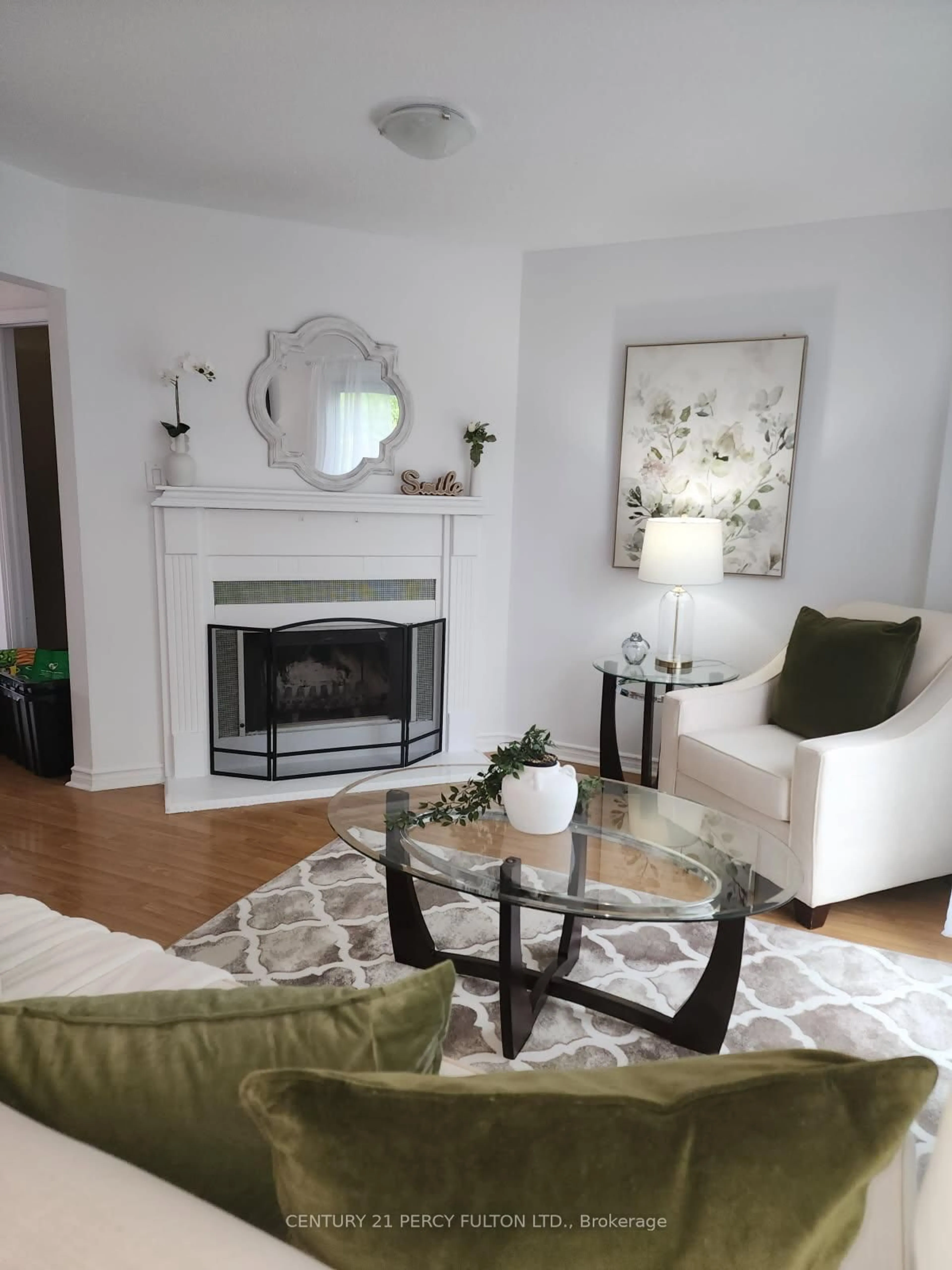 Living room with furniture, unknown for 21 Trawley Cres, Ajax Ontario L1S 5Y7